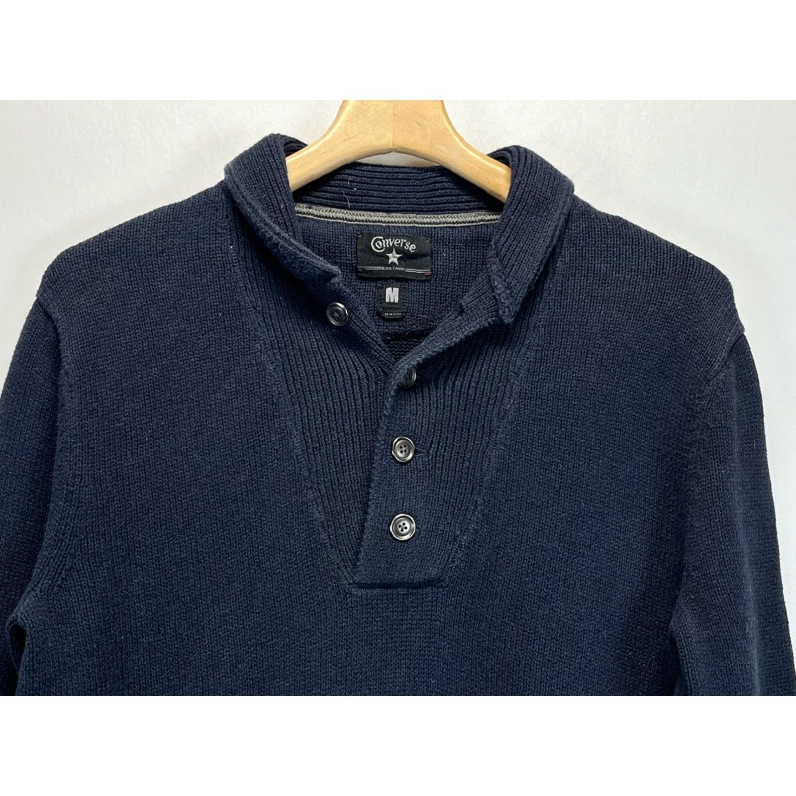 Converse VINTAGE Converse Sweater Shirt / Pullover Knit Henley - Mens Medium Navy Button Shawl Collar Cotton Knit Heavyweight Preppy 90s (if applicable) Size US M / EU 48-50 / 2 - 3 Thumbnail