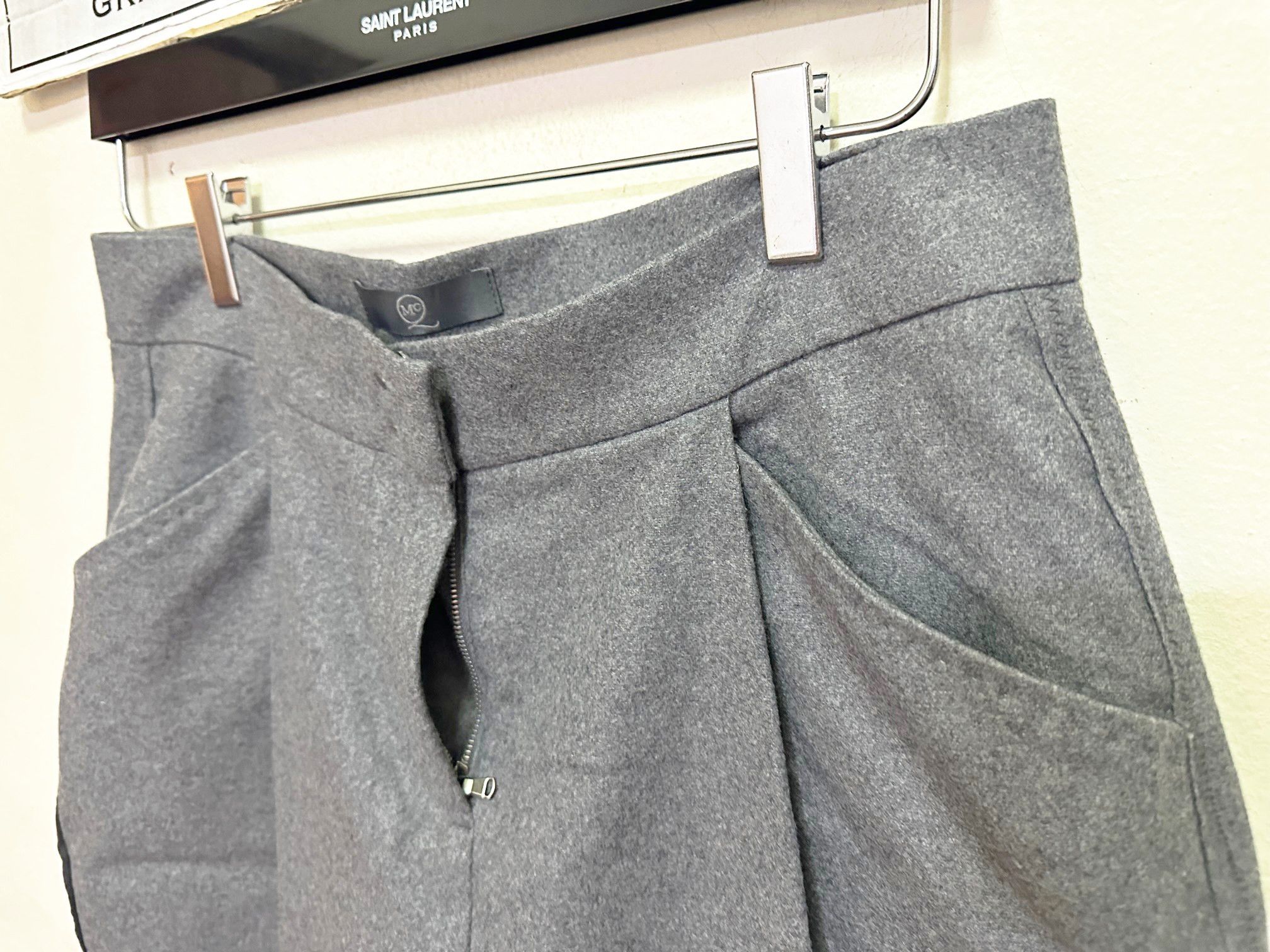 Alexander McQueen Alexander McQueen Drop-Crotch Wool Pants Size 30" / US 8 / IT 44 - 2 Thumbnail