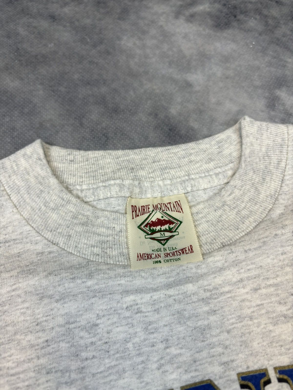 Vintage Vintage 90s Kennedy Space Center Graphic Tshirt USA Tesla Size US M / EU 48-50 / 2 - 3 Thumbnail