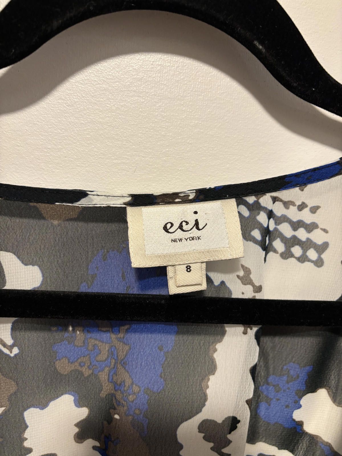 Other ECI Women's Sheer Printed Tunic with Embellished Bust 8/M Size M / US 6-8 / IT 42-44 - 4 Thumbnail