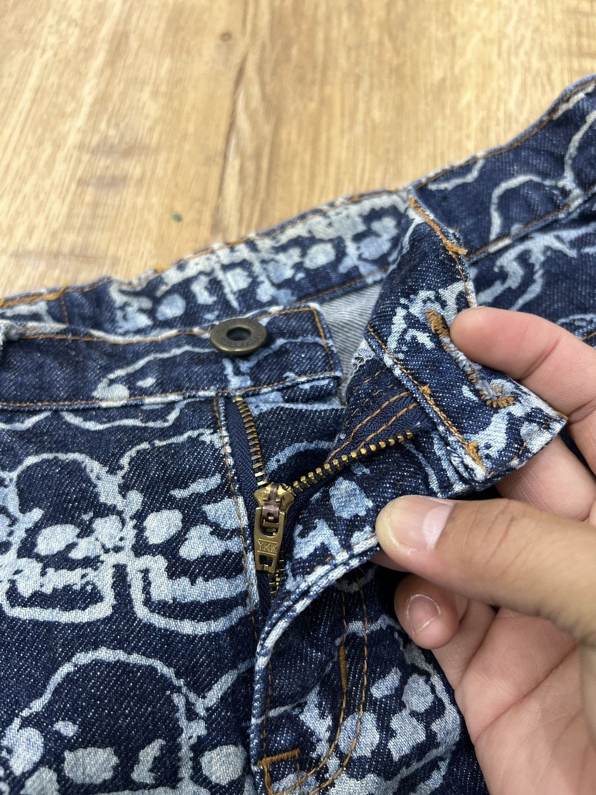 Designer × Hysteric Glamour × Japanese Brand HYSTERIC GLAMOUR FULL PRINT SKULL JAPANESE BRAND DENIM Size US 27 - 10 Thumbnail