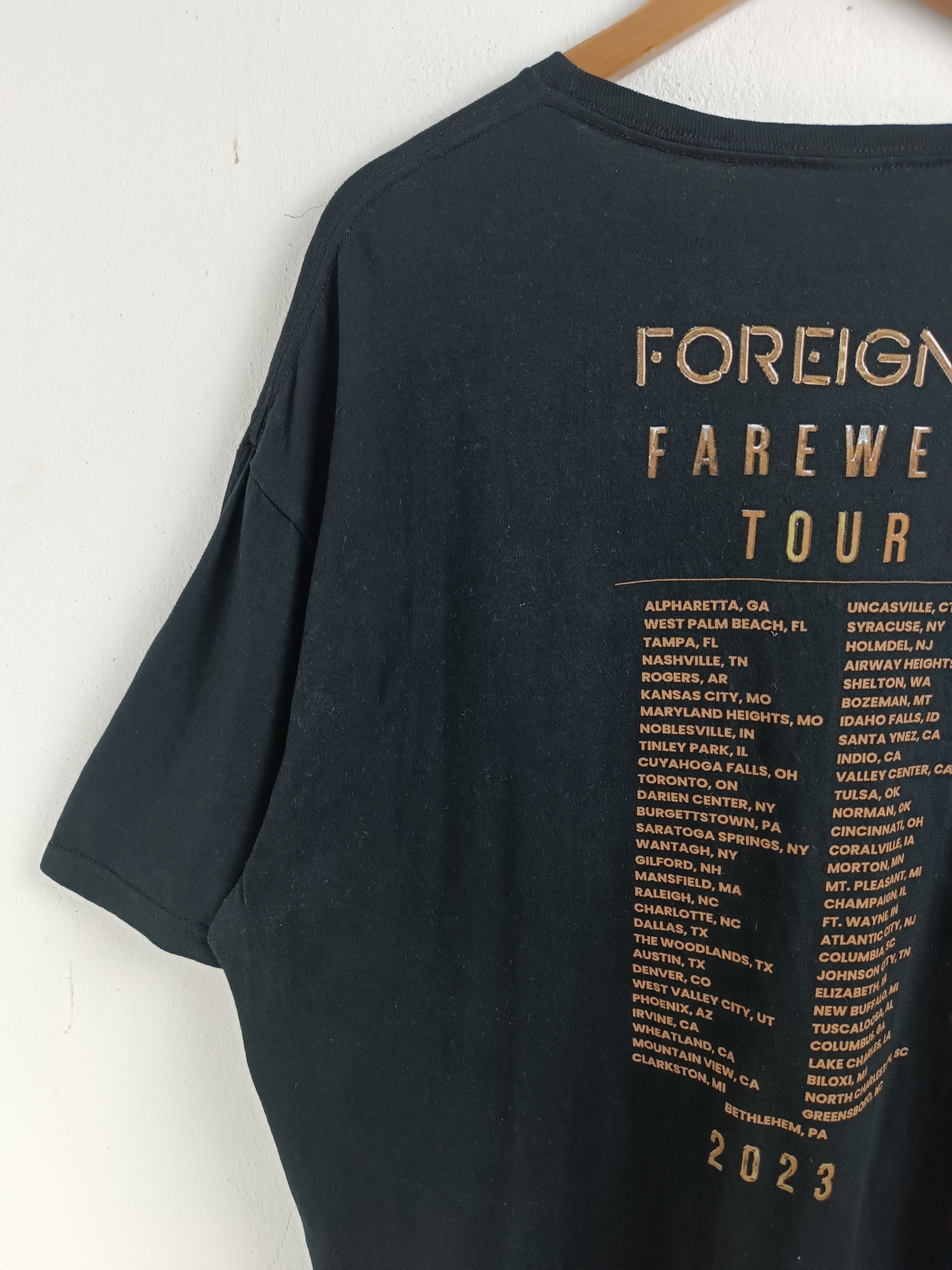 Band Tees FOREIGNER 2023 FAREWELL TOUR TEE hagar journey slash Size US XL / EU 56 / 4 - 10 Thumbnail