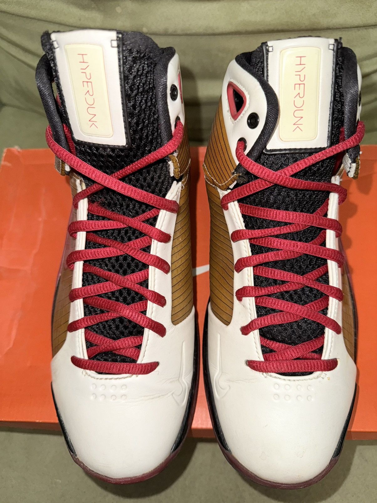 Nike Nike Hyperdunk “White/Varsity Red” 2008 Olympics Kobe EXC! Size US 8 / EU 41 - 11 Thumbnail
