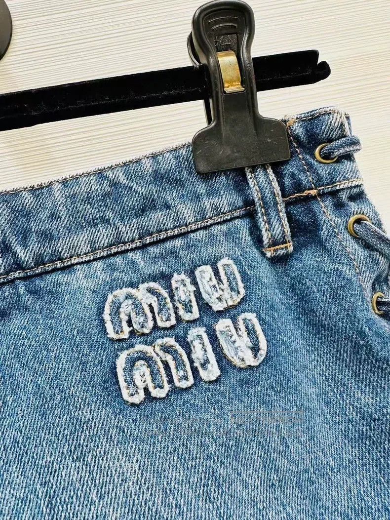 Miu Miu Miu Miu 24 Denim shorts with low waist straps Size 40" / US 18 - 5 Thumbnail