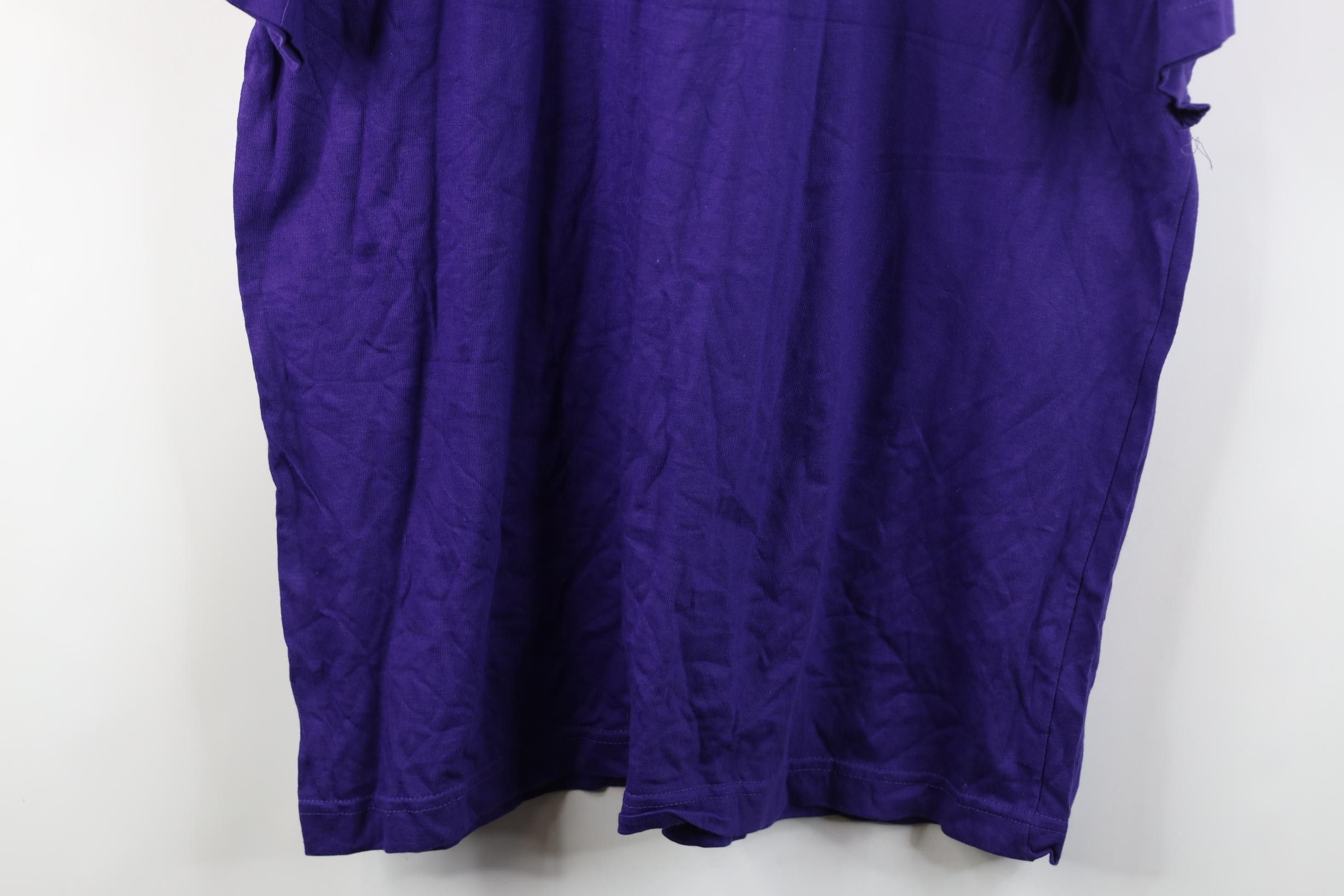 Vintage Deadstock Vintage 90s Streetwear Short Sleeve T-Shirt Cotton Size US XL / EU 56 / 4 - 11 Thumbnail