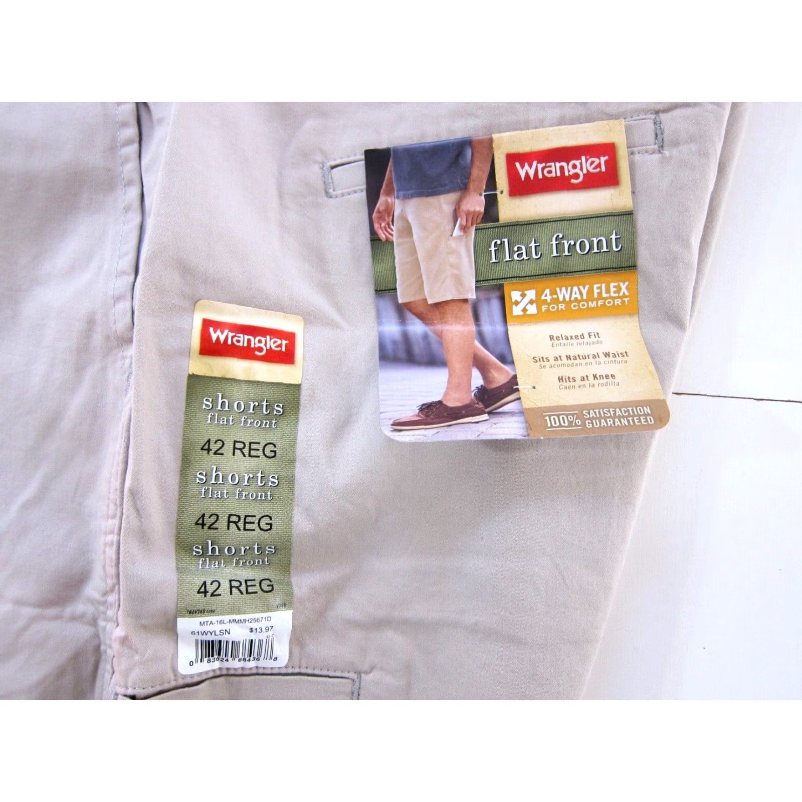 Wrangler NWT Wrangler 4-Way Flex Comfort Flat Front Pocket Cargo Chino Short Men 42 Reg Brown Cotton Cargo 42 Mens Shorts Size US 42 / EU 58 - 5 Thumbnail