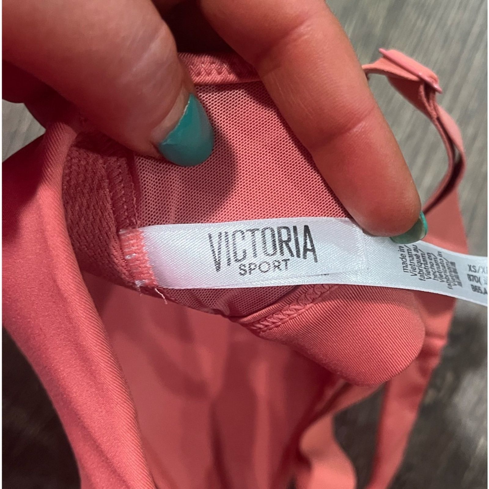 Victoria's Secret Victoria's Secret Sport Sports Bra Pullover Size XS Size XS / US 0-2 / IT 36-38 - 2 Thumbnail