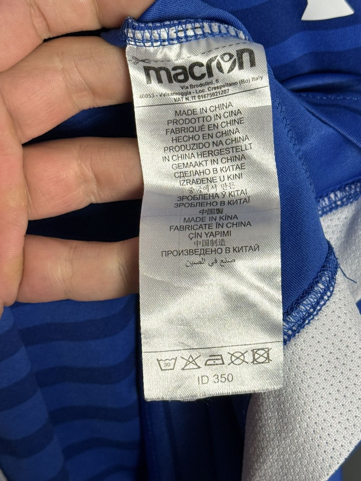 Macron Liechtenstein National Team 20/22 Home Football Jersey Size US M / EU 48-50 / 2 - 7 Thumbnail