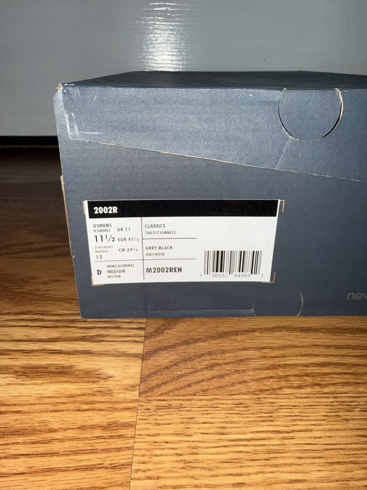 New Balance New Balance 2002R Size US 11.5 / EU 44-45 - 7 Thumbnail