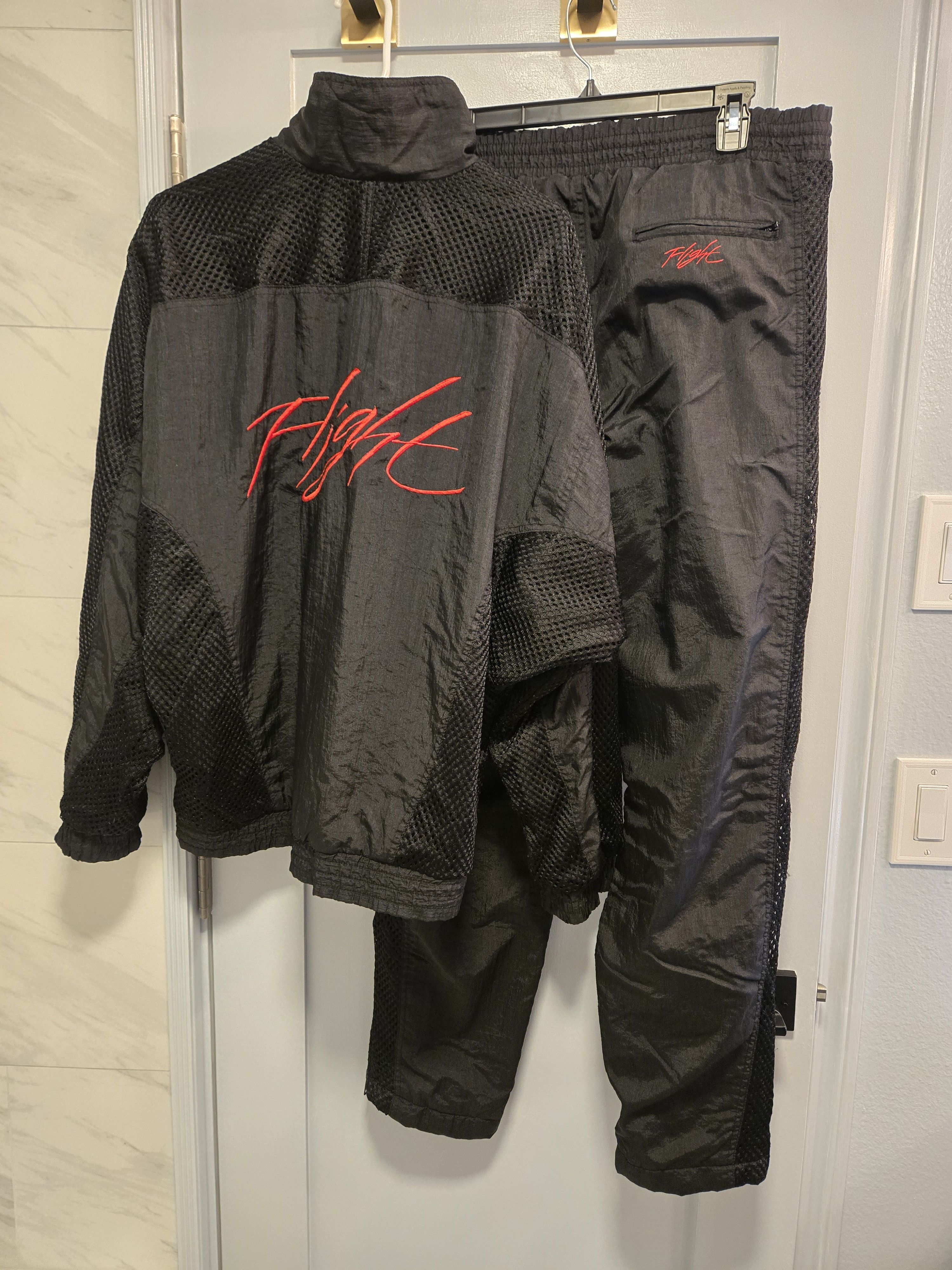 Jordan Brand Nike Air Jordan V Flight 90 Track Suit Black Men's Large Size US L / EU 52-54 / 3 - 2 Thumbnail