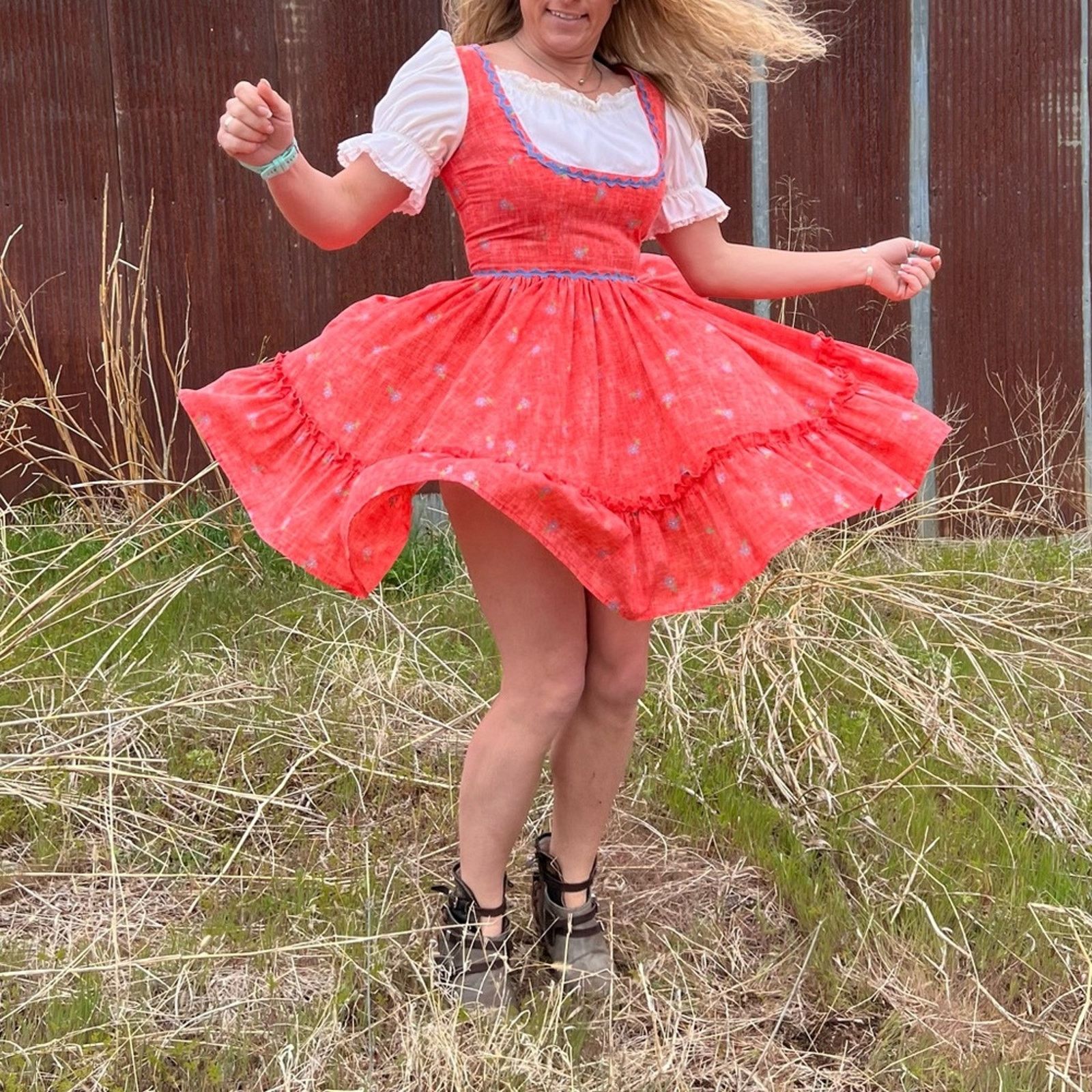 Vintage Vintage Dirndl pink coral calico square dance dress MEDIUM Size M / US 6-8 / IT 42-44 - 3 Thumbnail