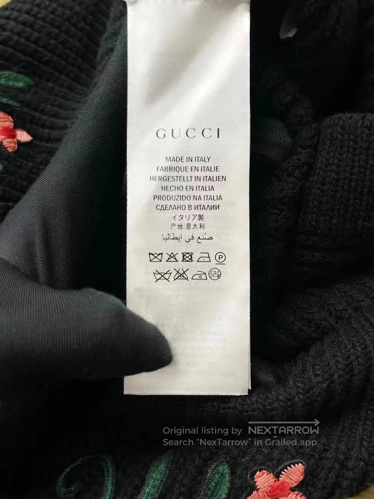Gucci Gucci Black Floral Knit Cardigan with Pearl Buttons. Size S / US 4 / IT 40 - 6 Thumbnail