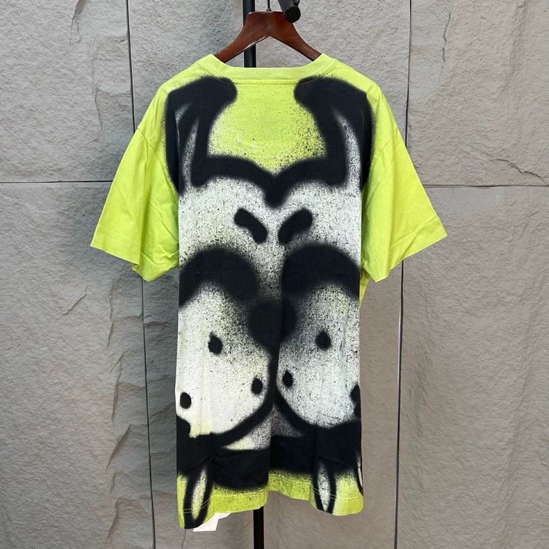 Givenchy Givenchy Graffiti Short Sleeve T-Shirt, Green Size US XS / EU 42 / 0 - 2 Thumbnail
