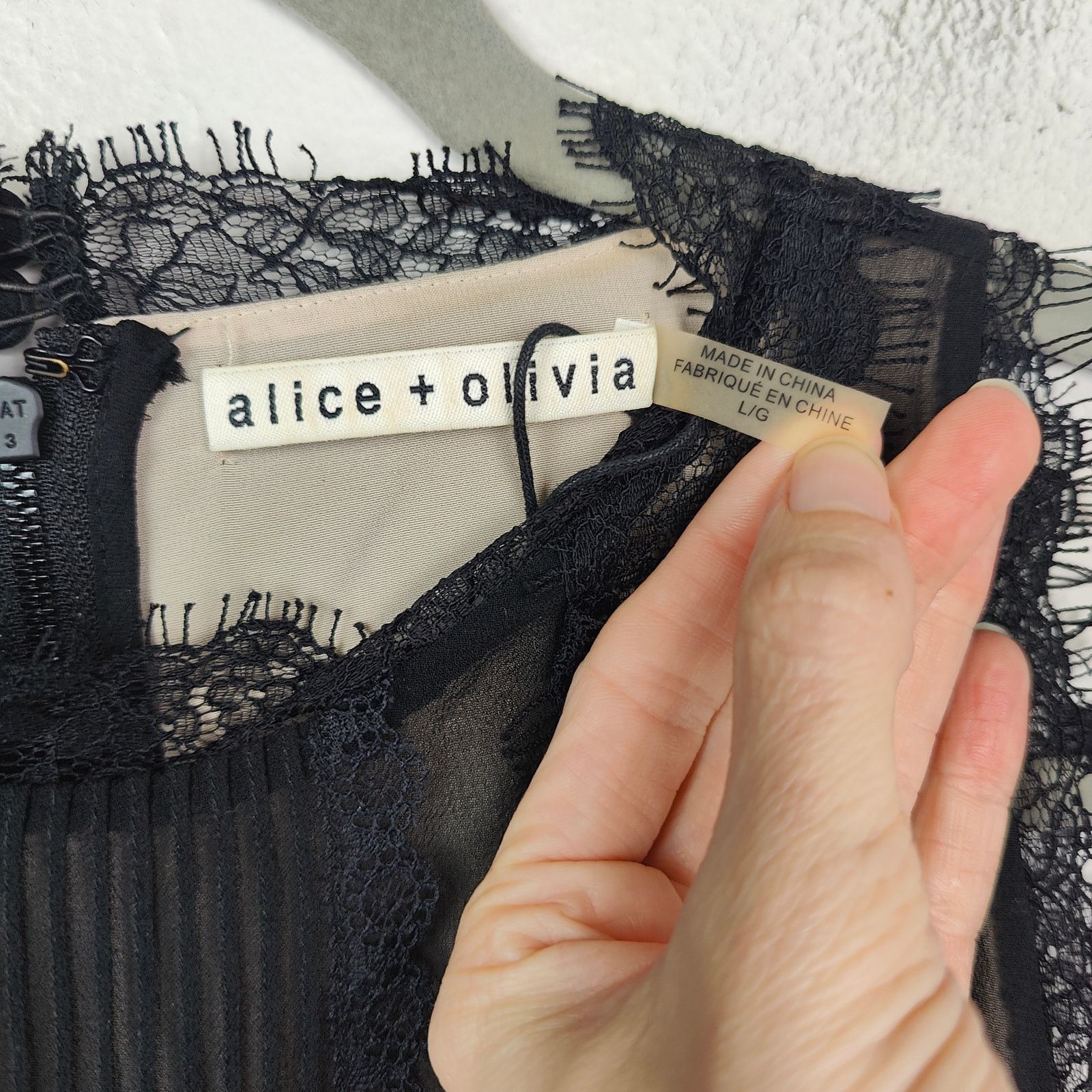 Alice + Olivia Alice + Olivia Glinda Top Women Large Black Silk Ruffle Lace Size L / US 10 / IT 46 - 5 Thumbnail