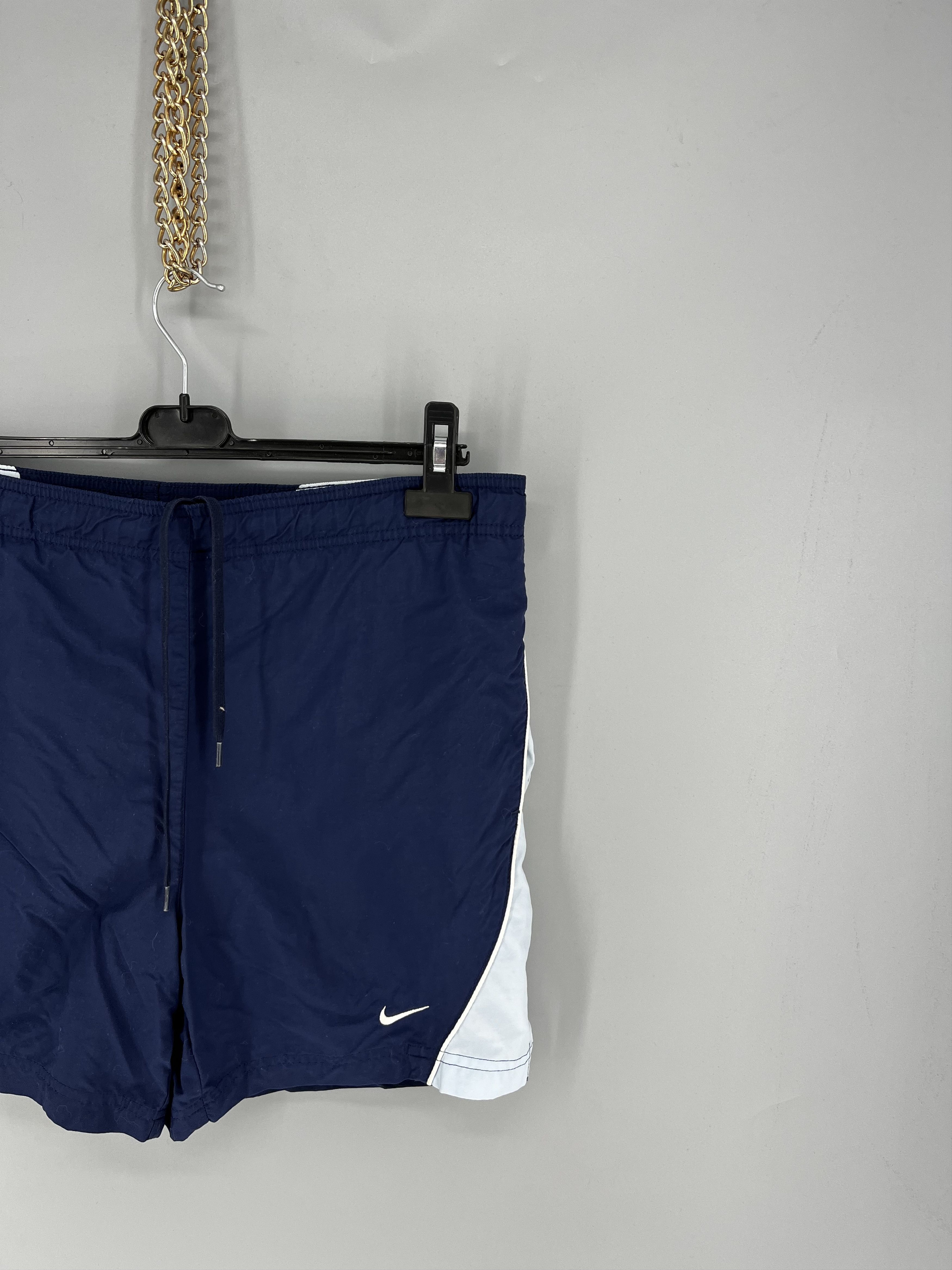Nike Vintage Nike Swoosh Logo Shorts Travis Style Dri-Fit Size US 30 / EU 46 - 6 Thumbnail