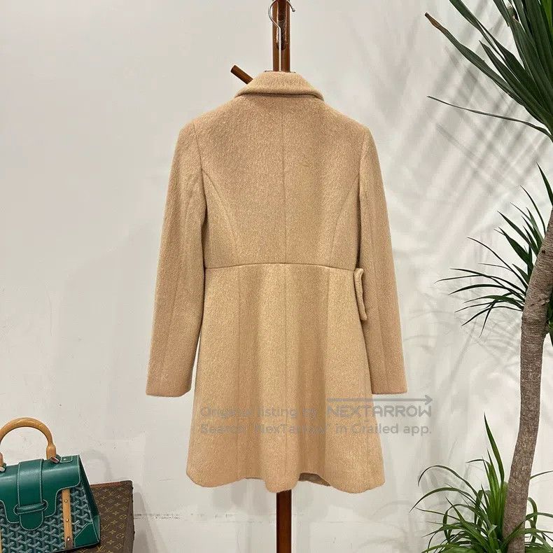 Valentino Valentino coat Size XS / US 0-2 / IT 36-38 - 2 Thumbnail