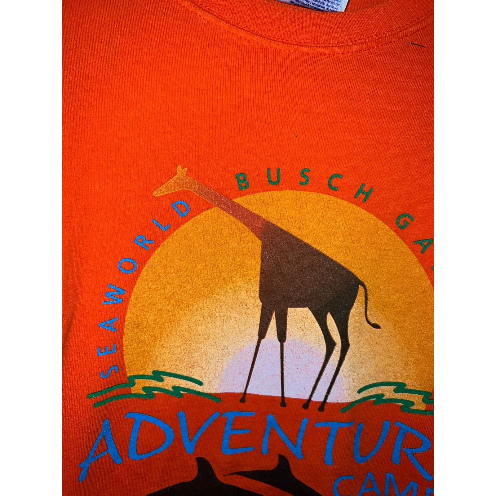 Hanes Seaworld Busch Gardens Adventure Camps Orange Shirt VTG M Size US M / EU 48-50 / 2 - 3 Thumbnail