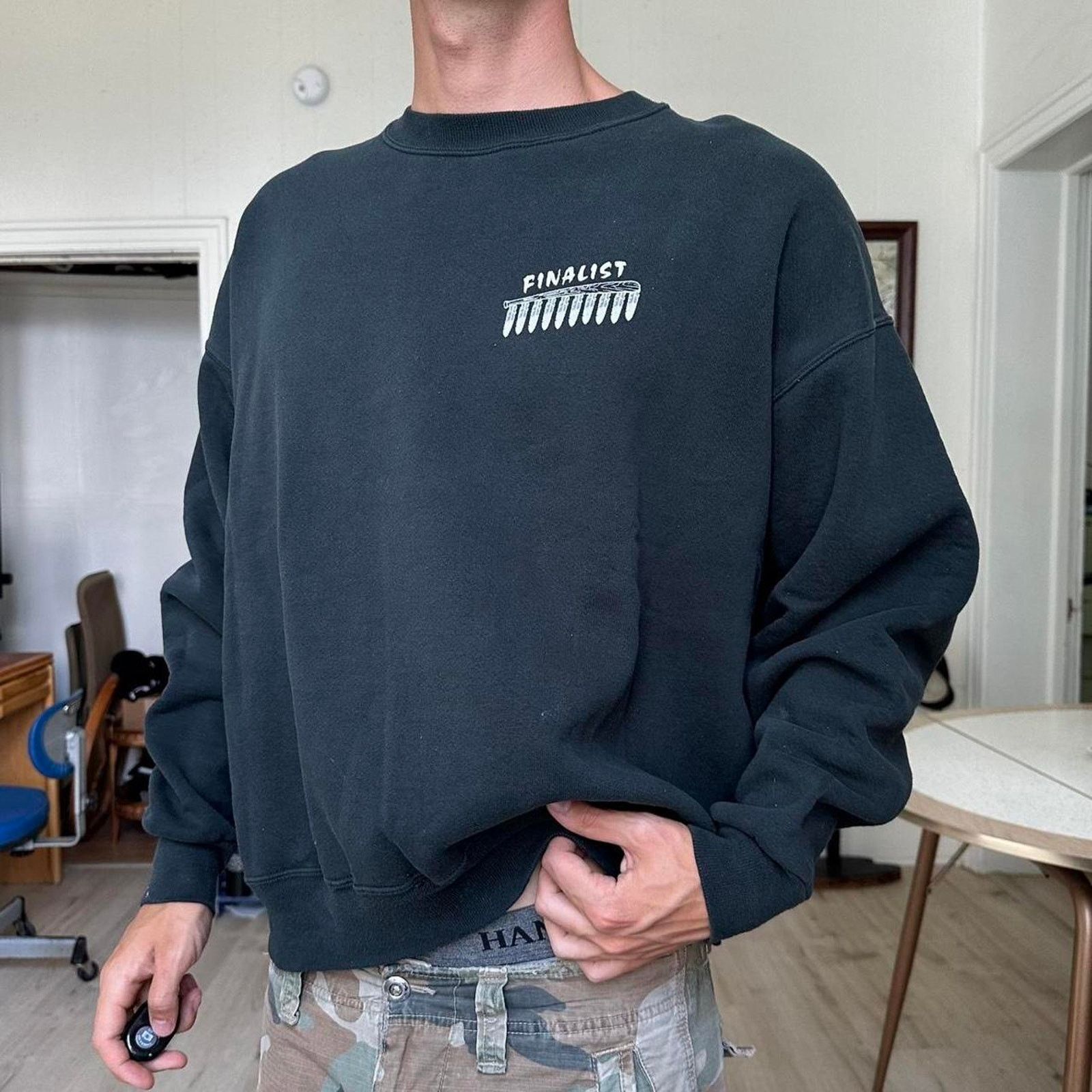 Vintage Vintage 90s Spokane Indian Softball Black Faded Crewneck Size US L / EU 52-54 / 3 - 1 Thumbnail