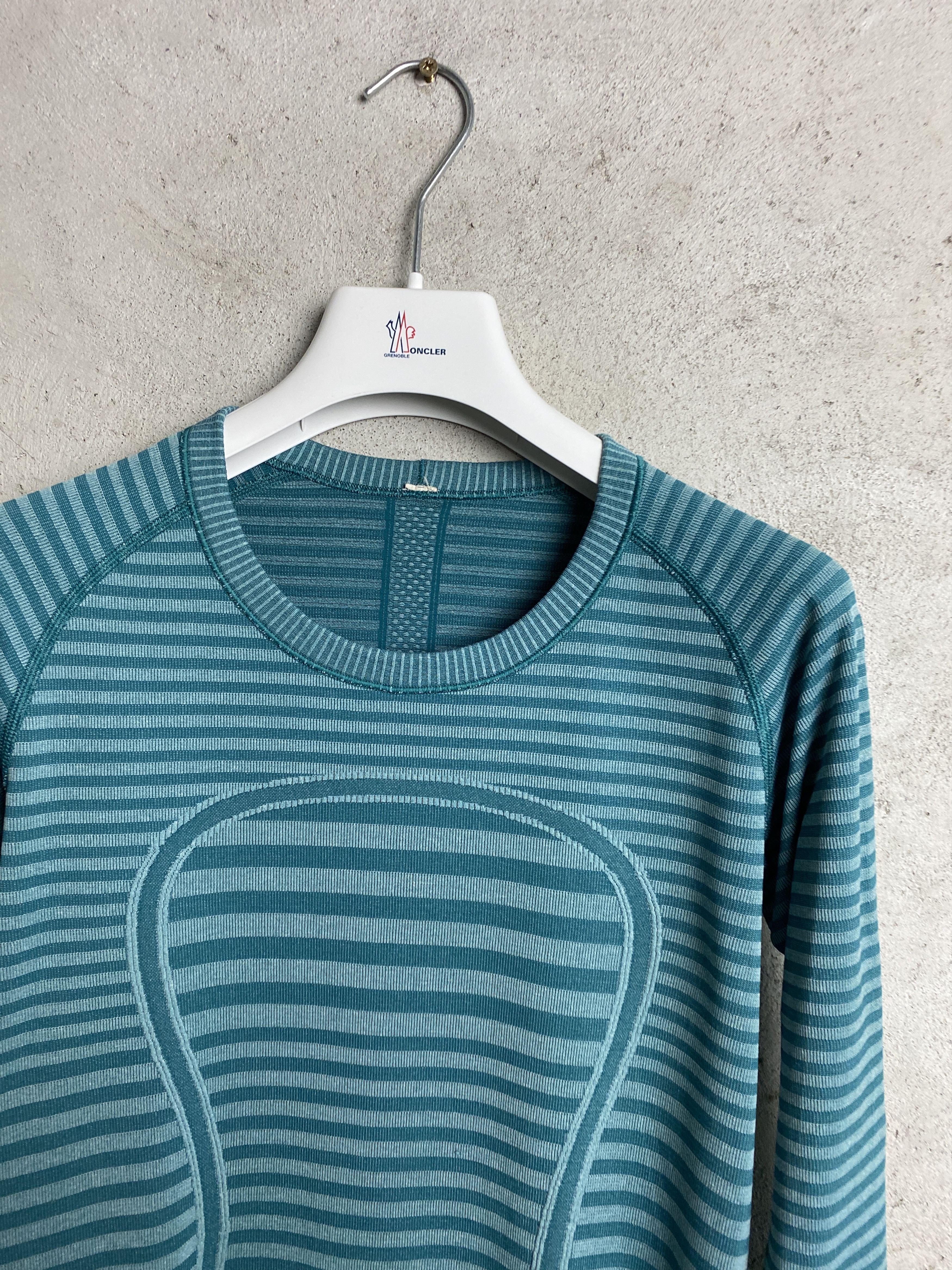 Lululemon Lululemon Swiftly tech long sleeve striped gym yoga pilates Size M / US 6-8 / IT 42-44 - 2 Thumbnail