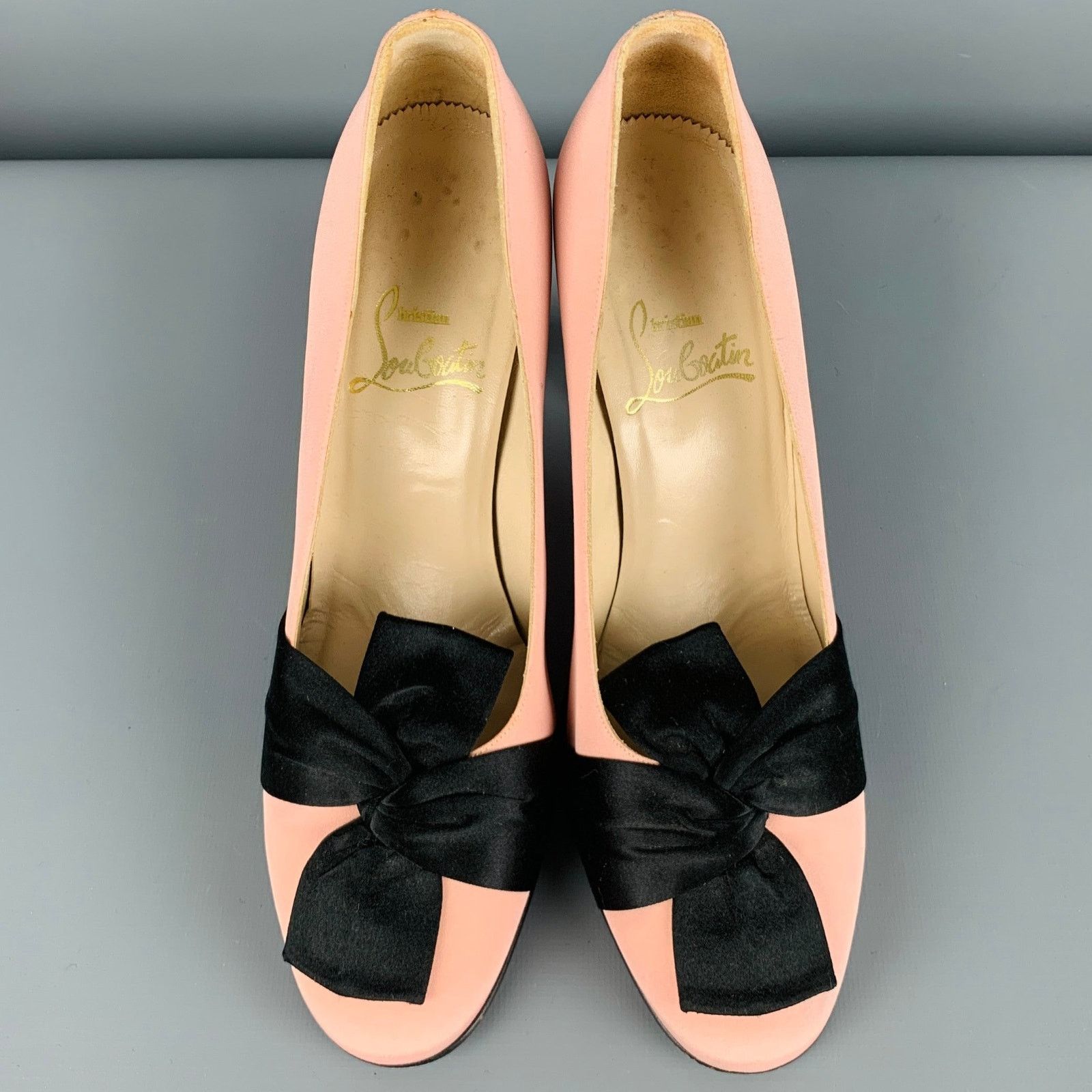 Christian Louboutin CHRISTIAN LOUBOUTIN Size 7.5 Pink Black Bow Pumps Size US 7.5 / IT 37.5 - 4 Thumbnail