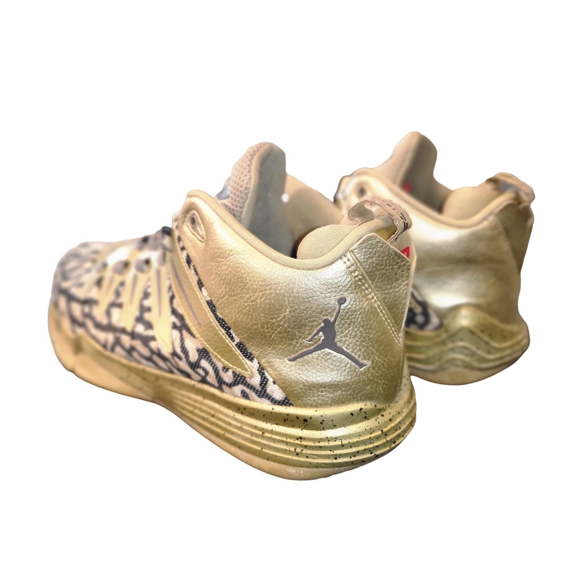 Jordan Brand Jordan Nike ID Sneakers Men Sz 10.5 CP3 The 6 Barons Basketb Size US 10.5 / EU 43-44 - 2 Thumbnail