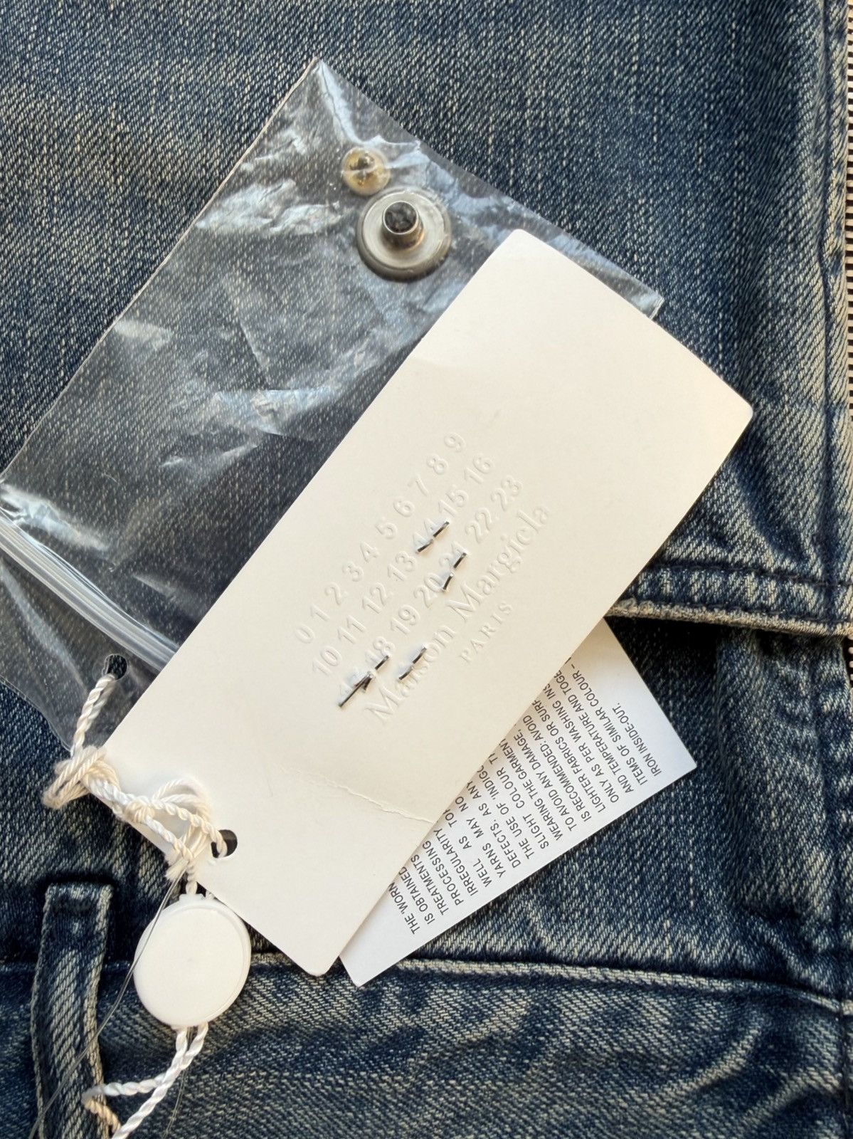 Maison Margiela AW16 Maison Margiela Reconstructed Upside-Down Jean Vest Size US M / EU 48-50 / 2 - 6 Thumbnail