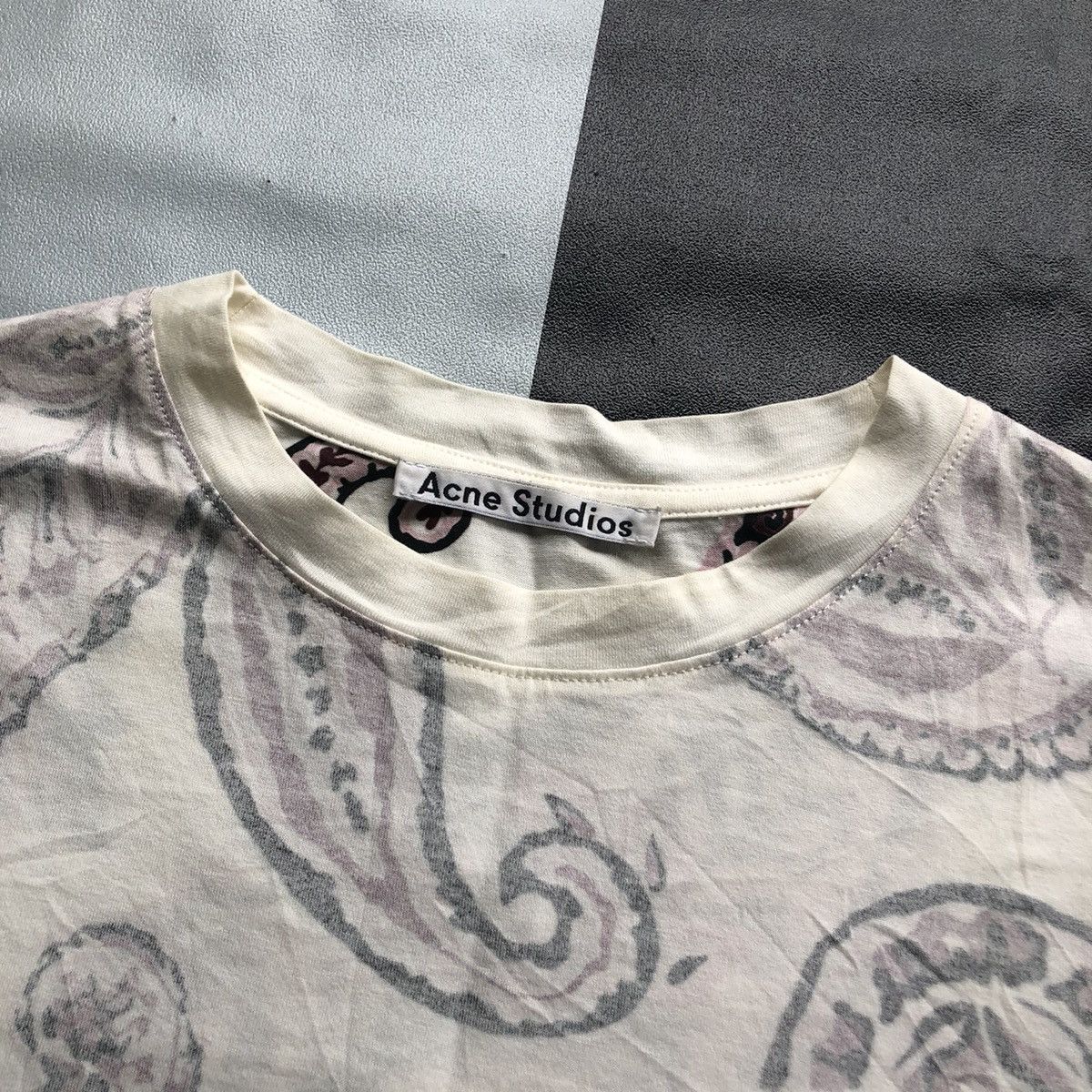 Acne Studios Acne Studios Paisley Tee Shirt Size US XS / EU 42 / 0 - 3 Thumbnail