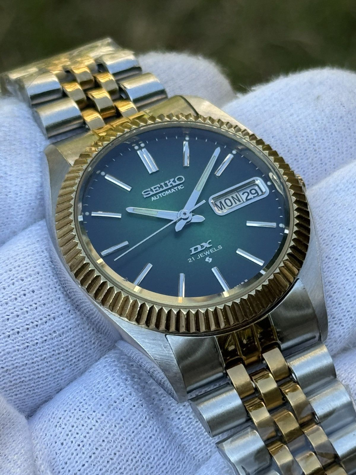 Seiko Seiko 5 DX Fluted Bezel Automatic 6309 Japanese mens Watch Size 36 - 5 Thumbnail