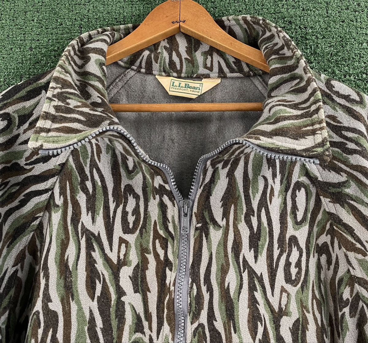 L.L. Bean 80’s L.L. Bean Wool Tree Bark Camouflage Jacket XL Short Size US XL / EU 56 / 4 - 2 Thumbnail