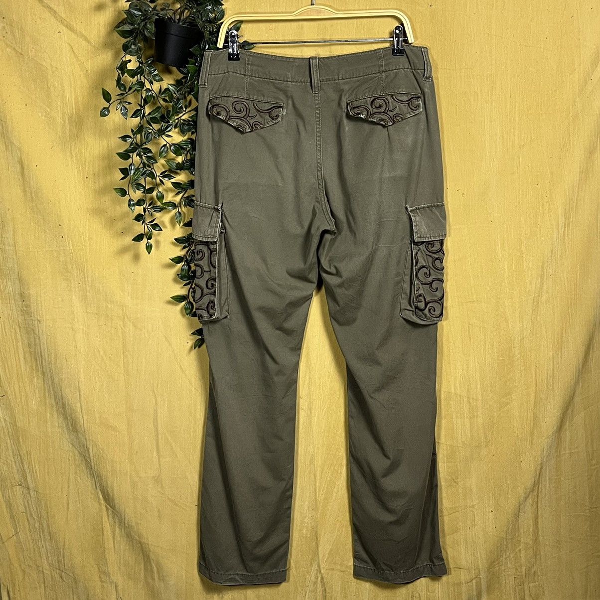 If Six Was Nine × Japanese Brand × Le Grande Bleu (L.G.B.) JapaneseBrand embroidery Army Cargo Pant Size US 34 / EU 50 - 2 Thumbnail