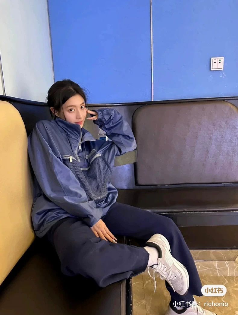 Dior Dior Dark blue nylon slogan logo jacket windbreaker 2502-Ne Size US M / EU 48-50 / 2 - 7 Thumbnail
