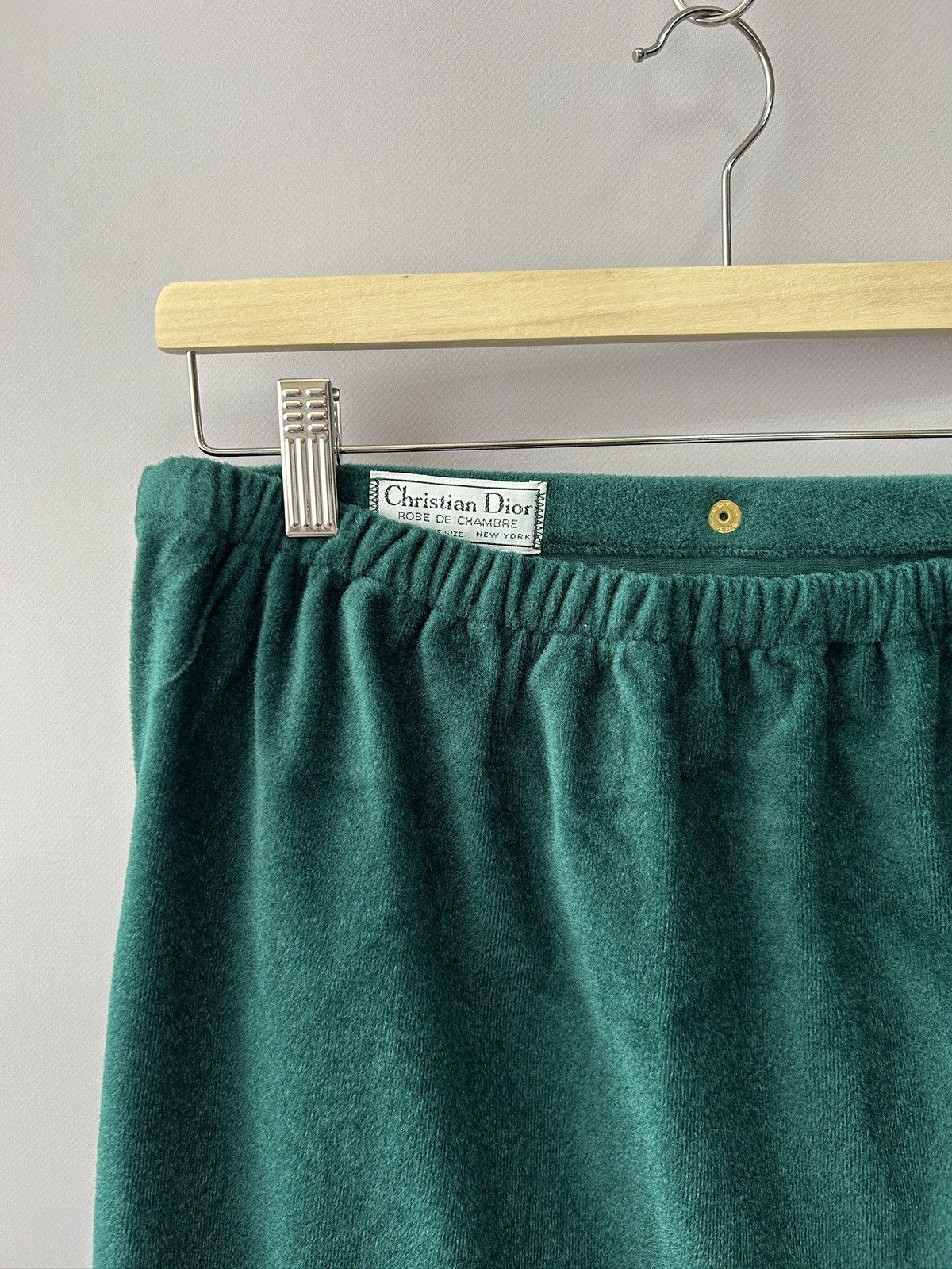 Christian Dior Monsieur × Designer × Dior Christian Dior Robe De Chambre Logo Velvet Wrap Skirt OS Size 28" / US 6 / IT 42 - 5 Thumbnail