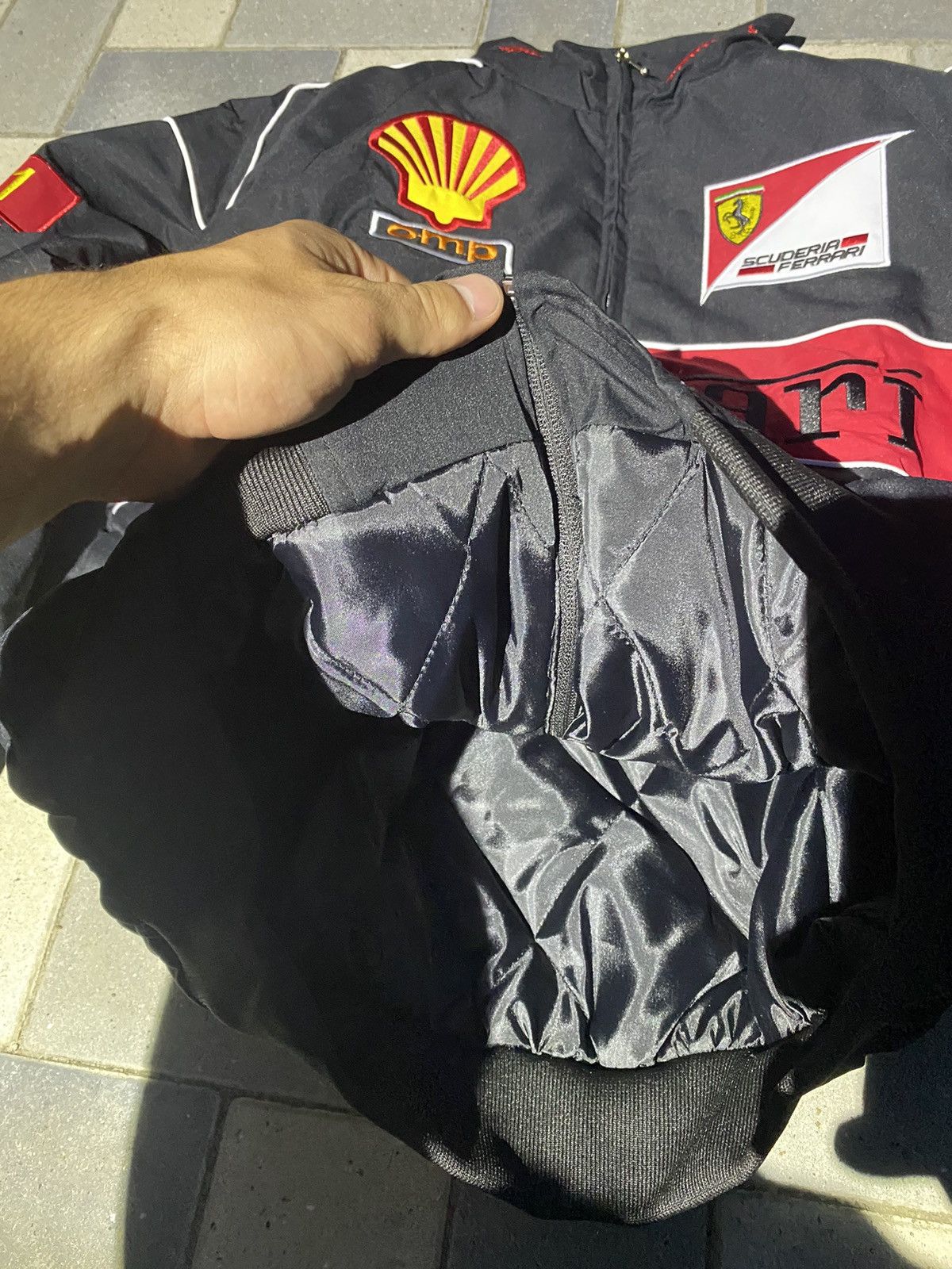 Formula 1 Vintage archive puffer jacket Ferrari racing Formula 1 shell Size US M / EU 48-50 / 2 - 10 Thumbnail
