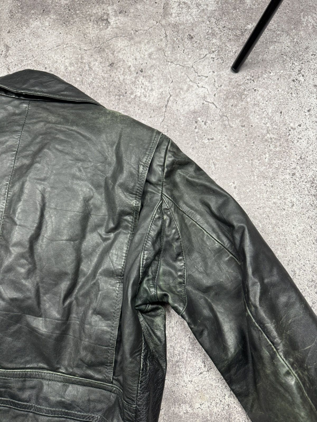 Japanese Brand Y2K Rick Owen’s Style Distressed Leather Bomber Jacket Japan Size US S / EU 44-46 / 1 - 7 Thumbnail