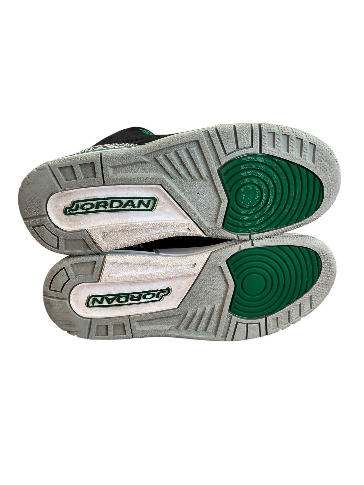 Jordan Brand Jordan 3 Retro Pine Green Size US 6.5 / EU 39-40 - 7 Thumbnail