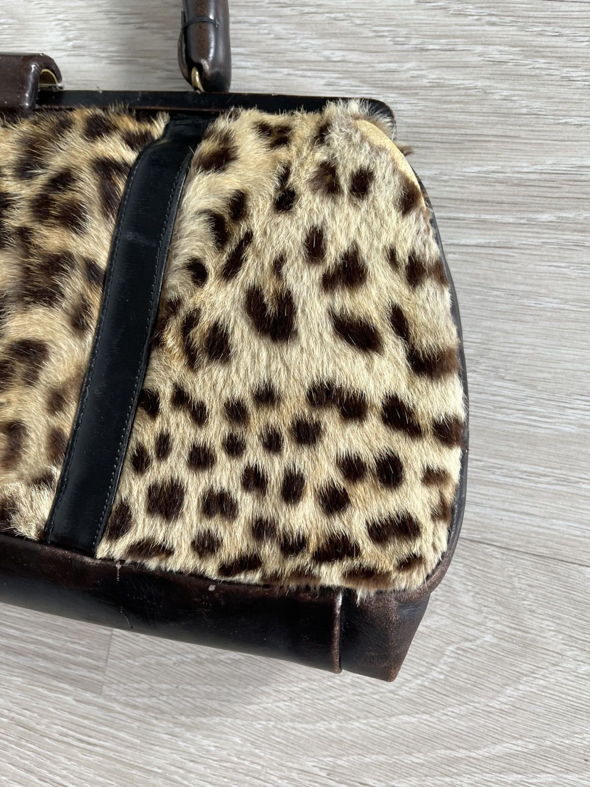 Vintage 40s/50s Leopard Print Fur & Leather Vintage Doctor Bag Purse Size ONE SIZE - 4 Thumbnail