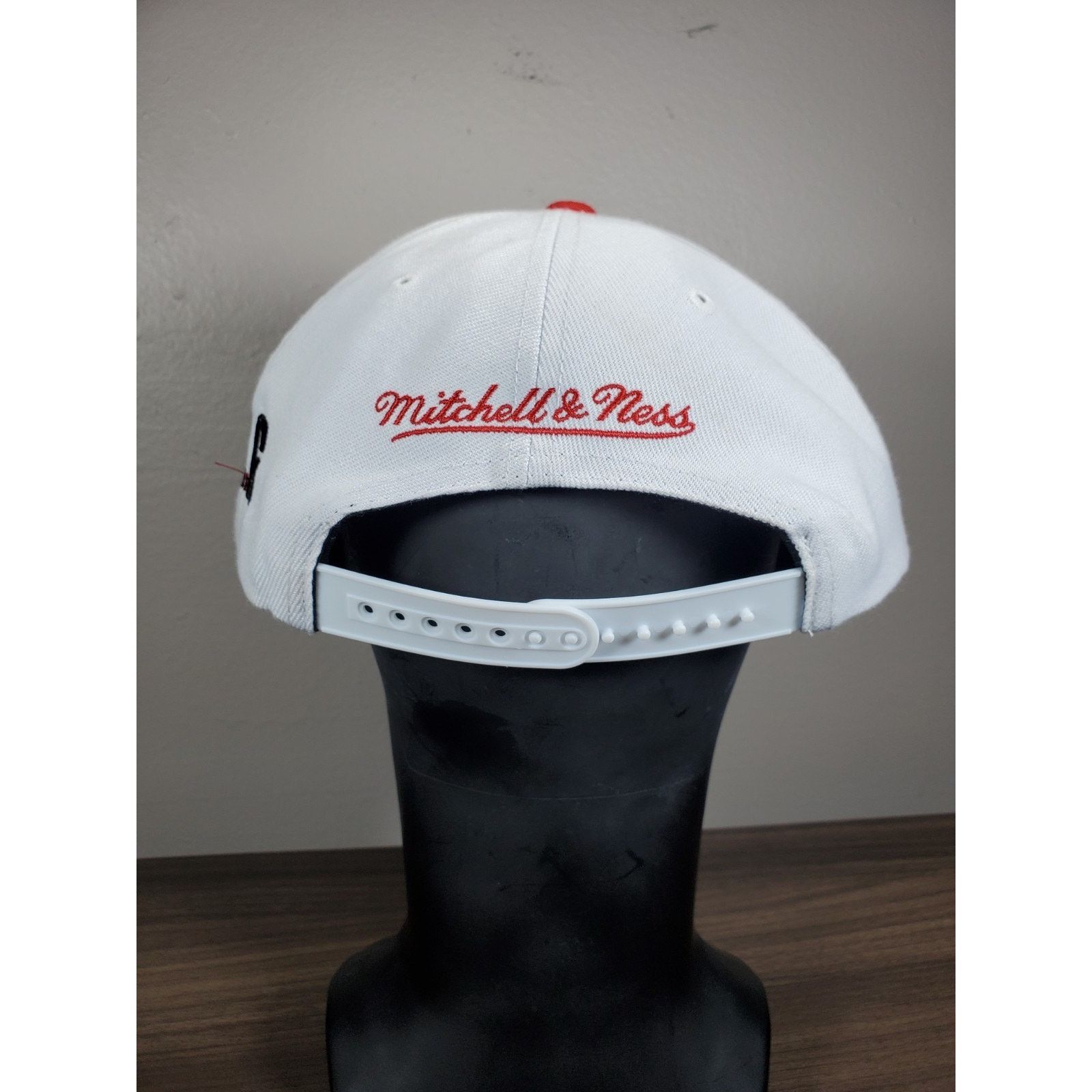 Mitchell & Ness × NBA Chicago Bulls Double Sharktooth Hat Snapback Cap Basketball Size ONE SIZE - 7 Thumbnail