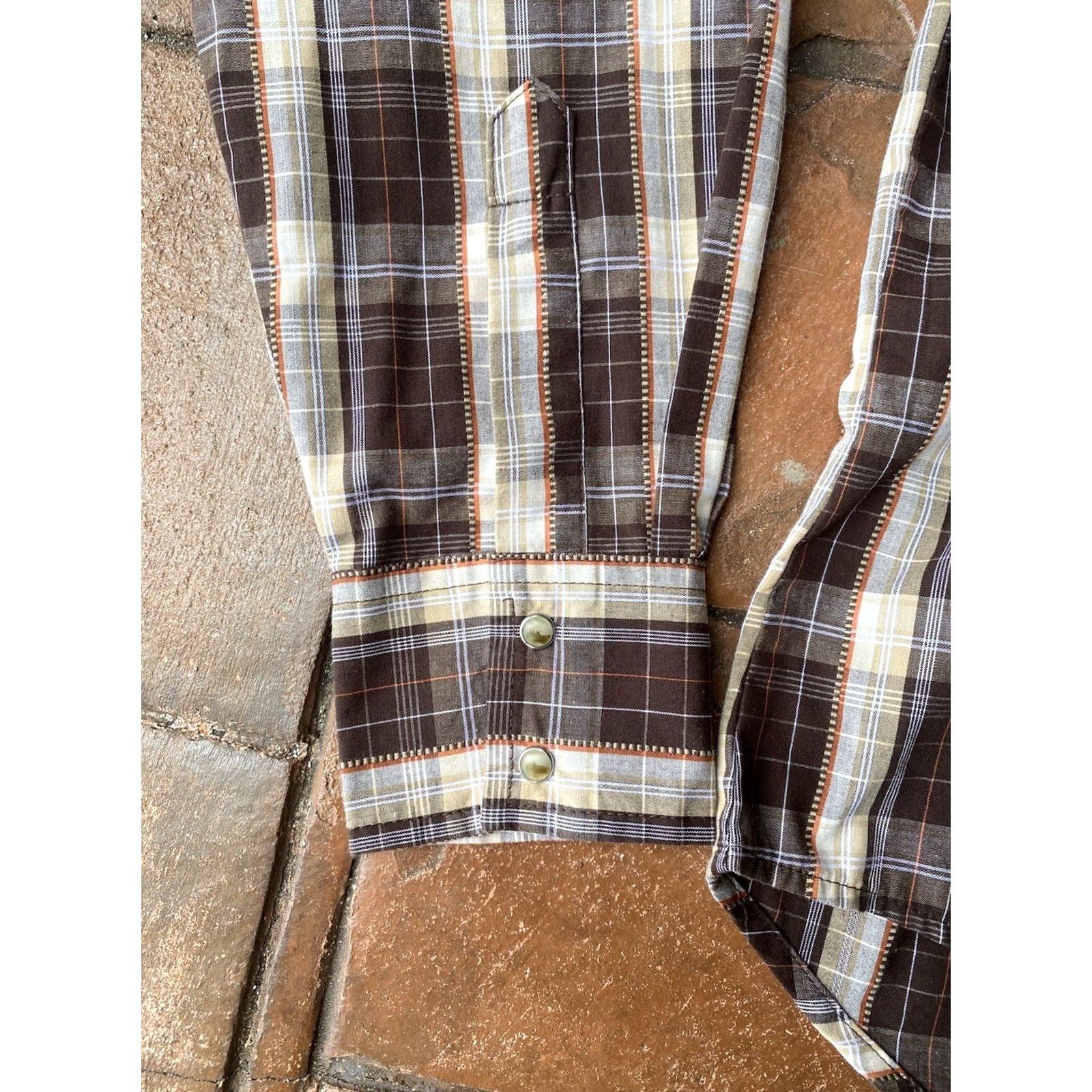 Wrangler VINTAGE Wrangler Western Pearl Snap Shirt Long Sleeve Plaid Brown Mens Medium Size US M / EU 48-50 / 2 - 4 Thumbnail