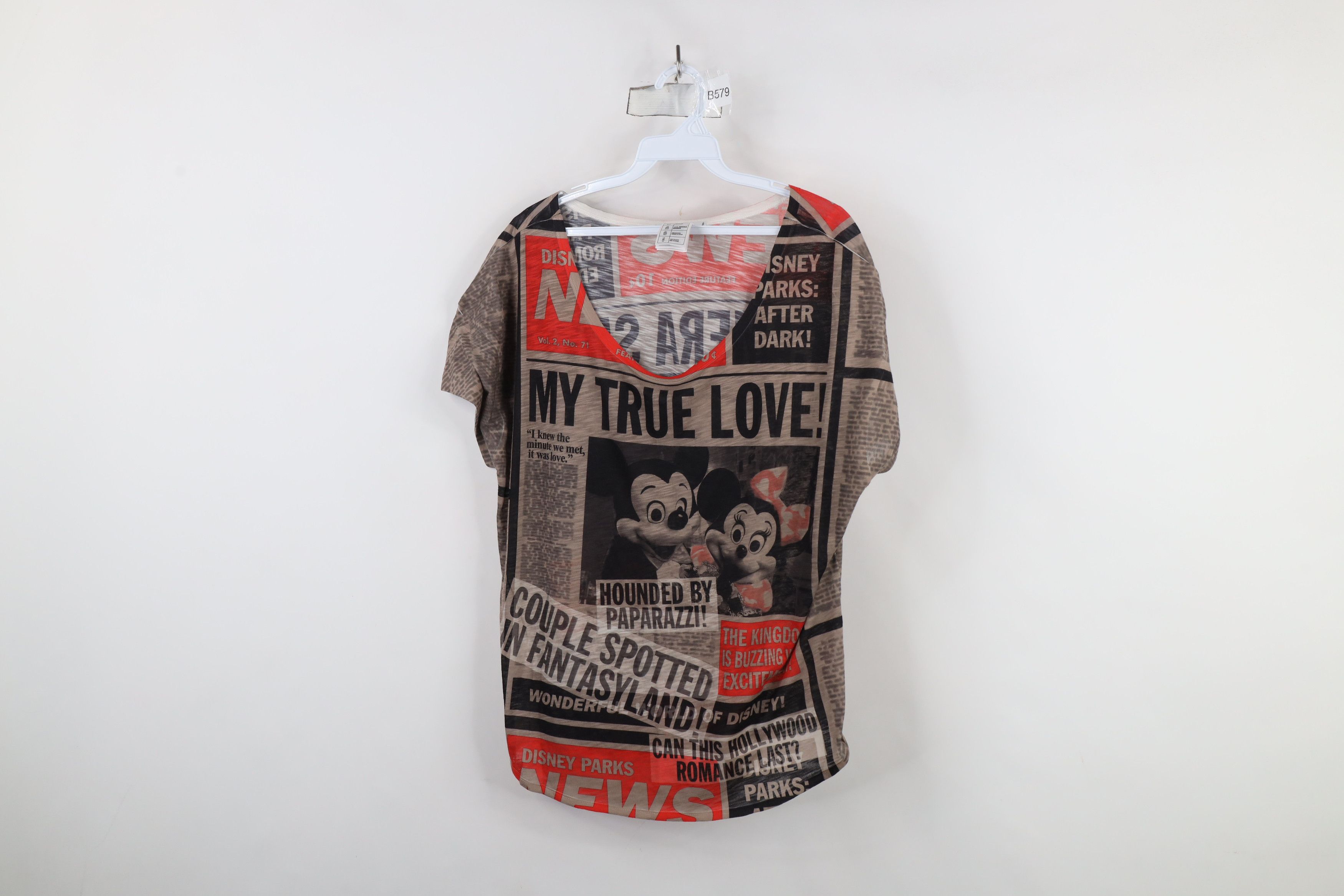 Disney × Vintage Vintage Y2K Disney Park Original Mickey Minnie Print T-Shirt Size XL / US 12-14 / IT 48-50 - 1 Thumbnail