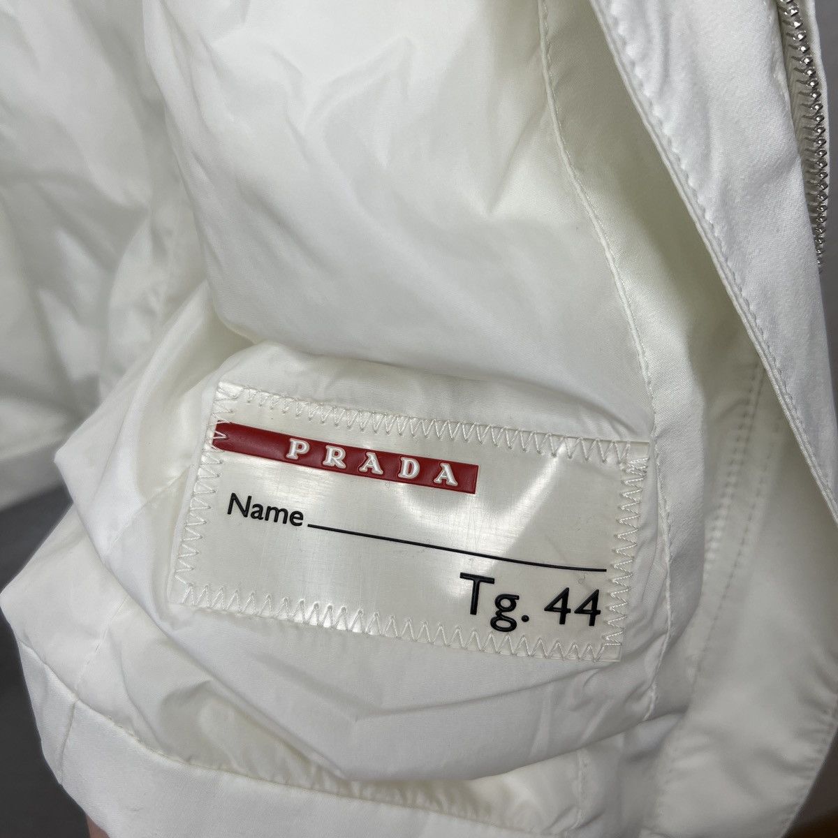 Prada Prada Milano Nylon White Wind Stopper Goretex Light Jacket Size M / US 6-8 / IT 42-44 - 10 Thumbnail
