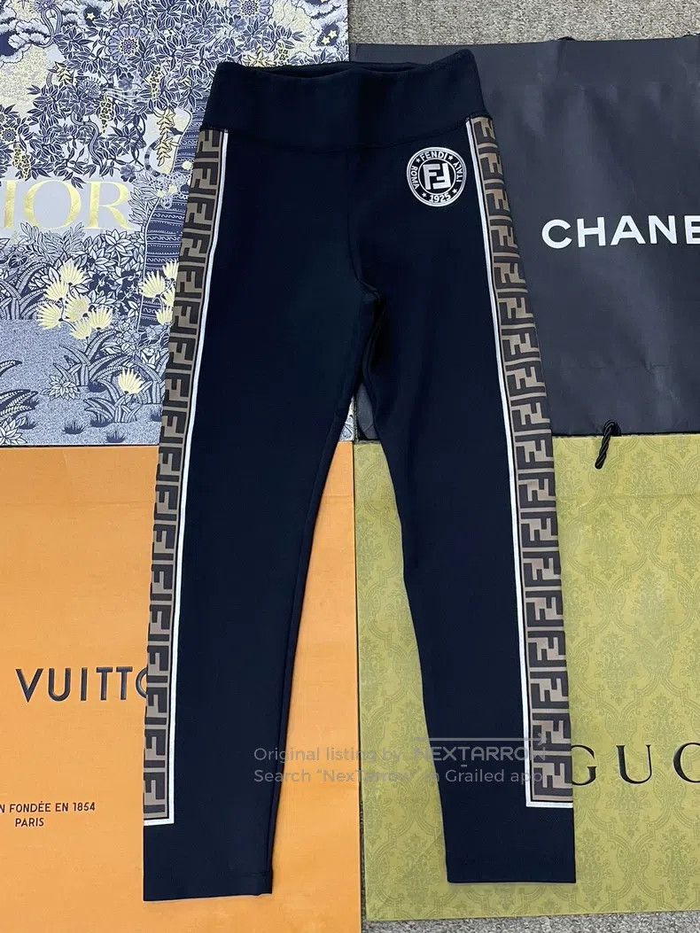 Fendi Fendi Black Old Logo Slim Fit Pants Size 25" / US 0 / IT 36 - 1 Thumbnail