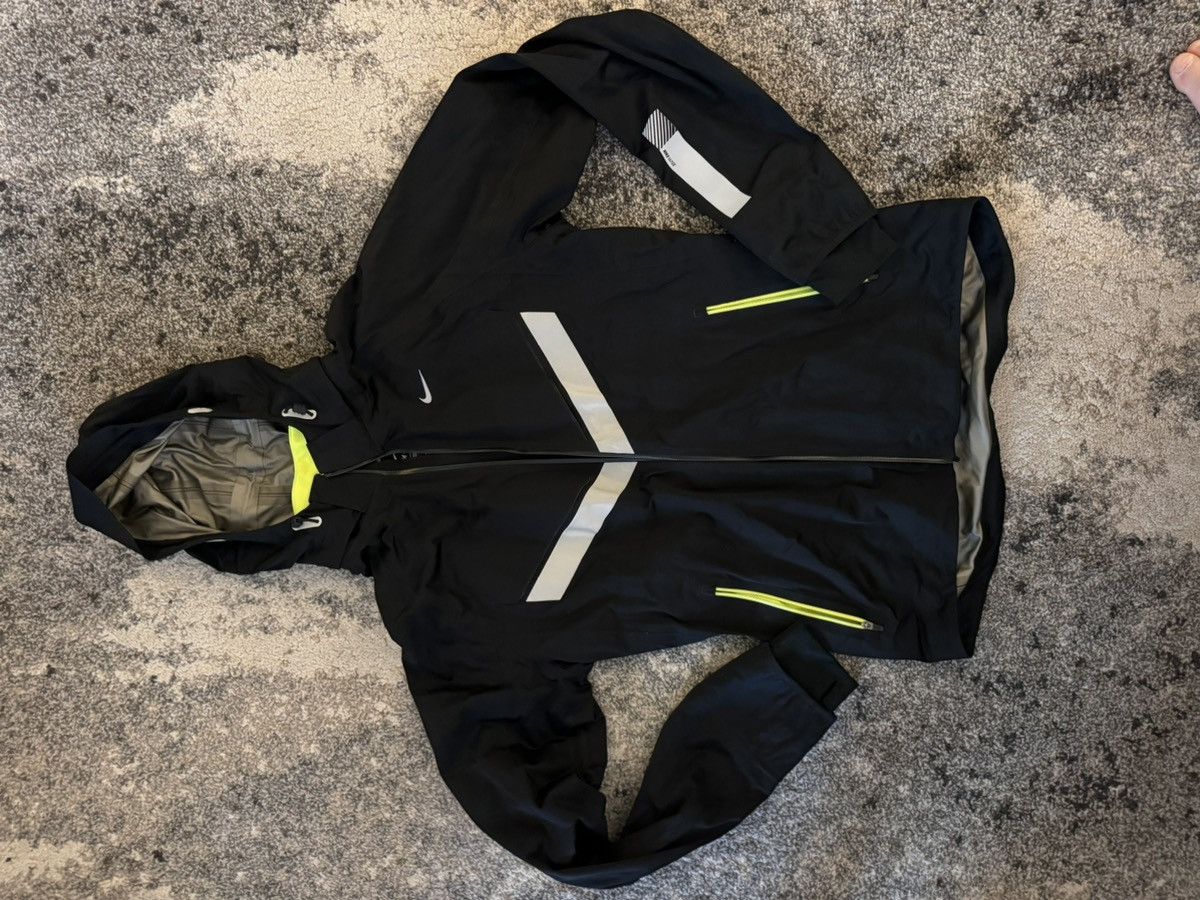 Image of Nike Running Jacket 3M Reflective in Black, Men's (Size Small)