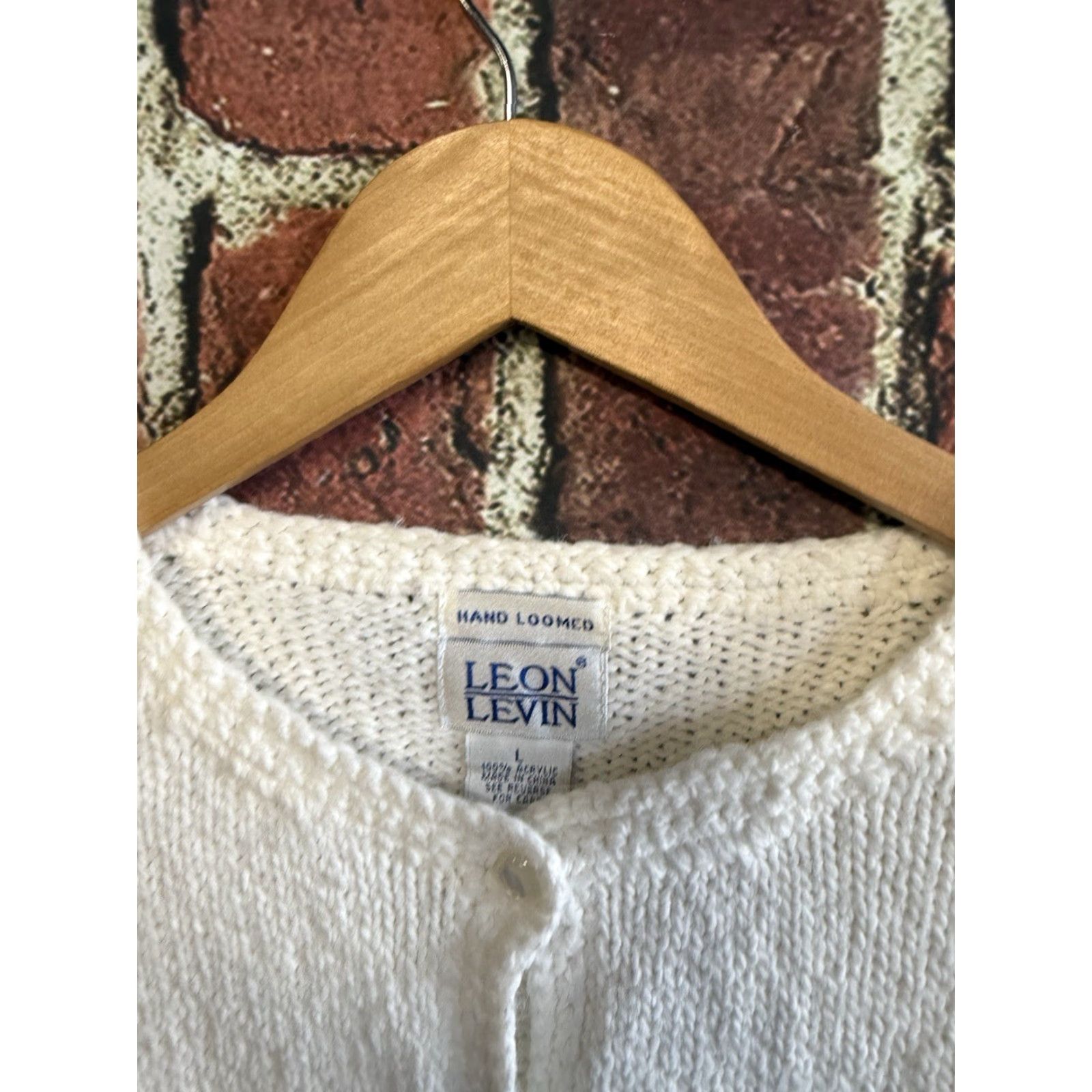 Vintage VINTAGE Leon Levin Womens White Knit Button Up Sweatshirt Cardigan Size L Size L / US 10 / IT 46 - 3 Thumbnail