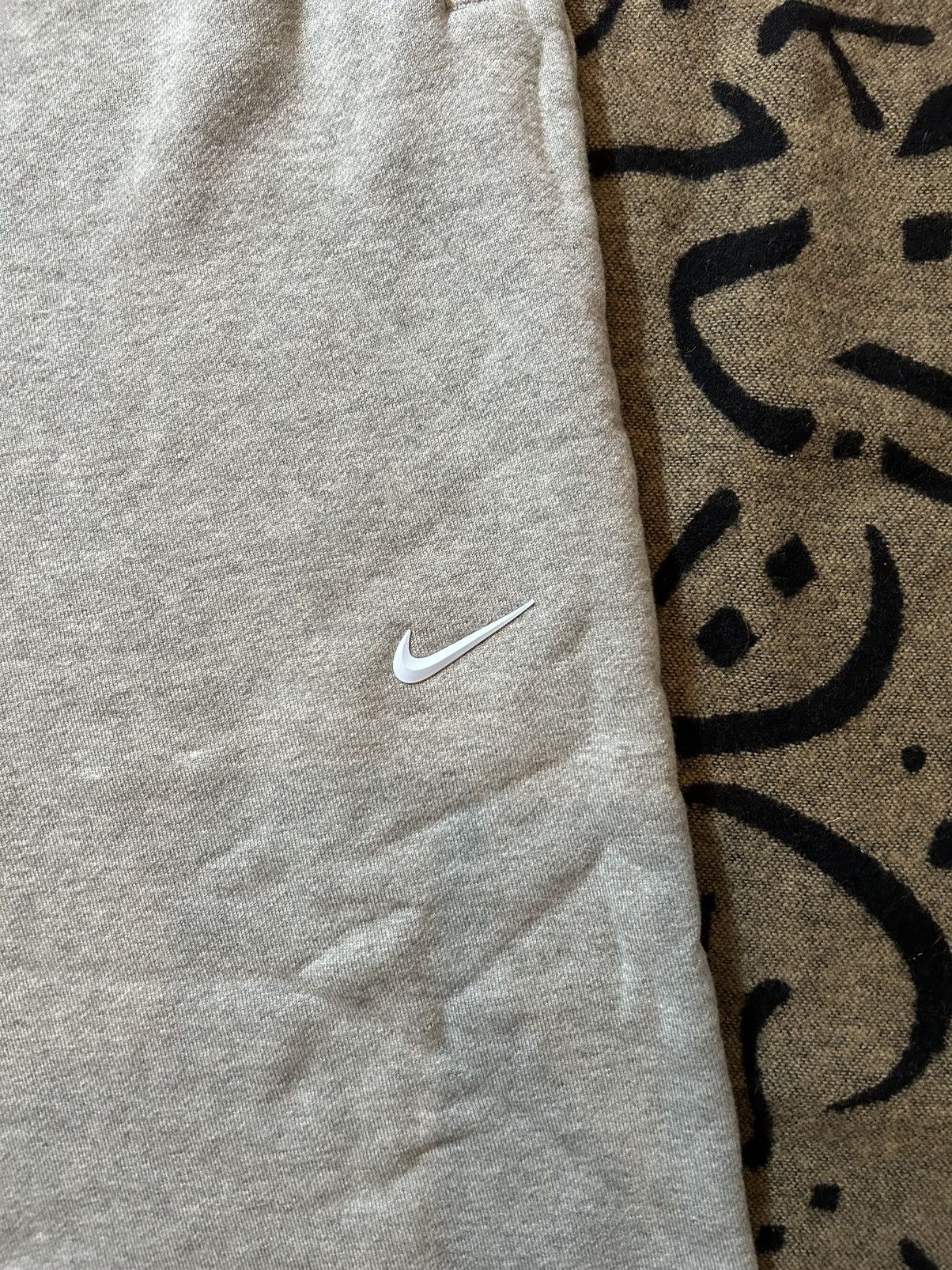 Drake × Nike NOCTA Fleece Basketball Pants Size US 35 - 3 Thumbnail