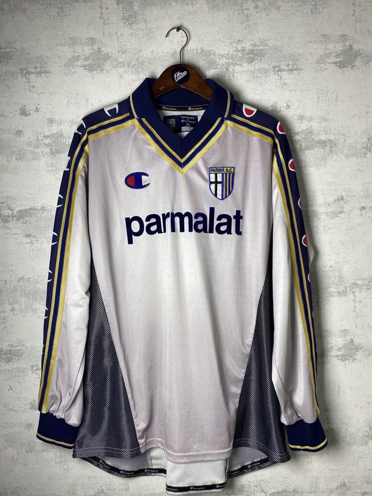 Raised by Champions AC Parma Away 2000/01 Player Issue Long Sleeve Size US XL / EU 56 / 4 - 1 Thumbnail