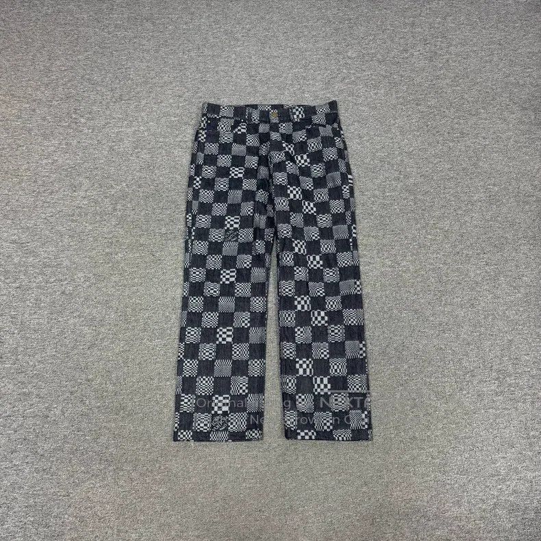 Louis Vuitton Louis Vuitton Checker Jeans Size US 32 / EU 48 - 1 Thumbnail
