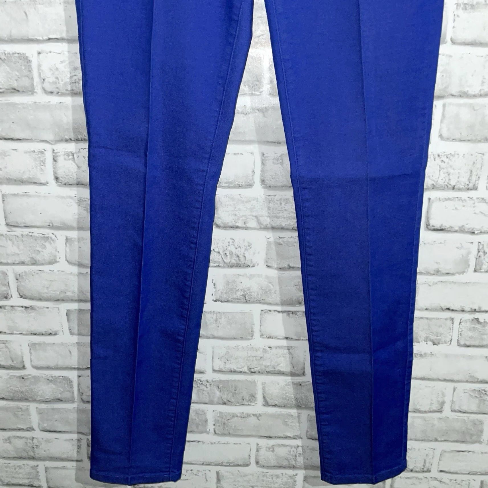 Prana PrAna Jeans Womens Size 6 Blue Cotton Blend Straight Leg Adult Regular Color Blue Jeans Women Straight 6x28 Size 28" / US 6 / IT 42 - 3 Thumbnail