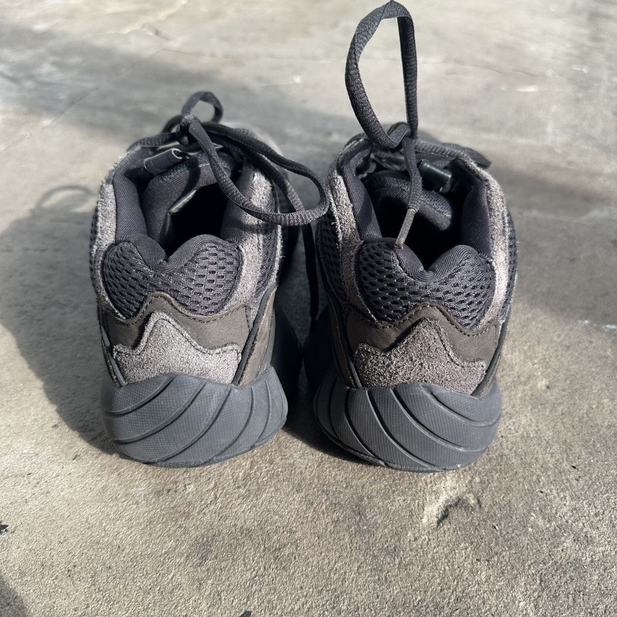 Yeezy Adidas Yeezy 500 Utility Black Size US 8 / EU 41 - 4 Thumbnail