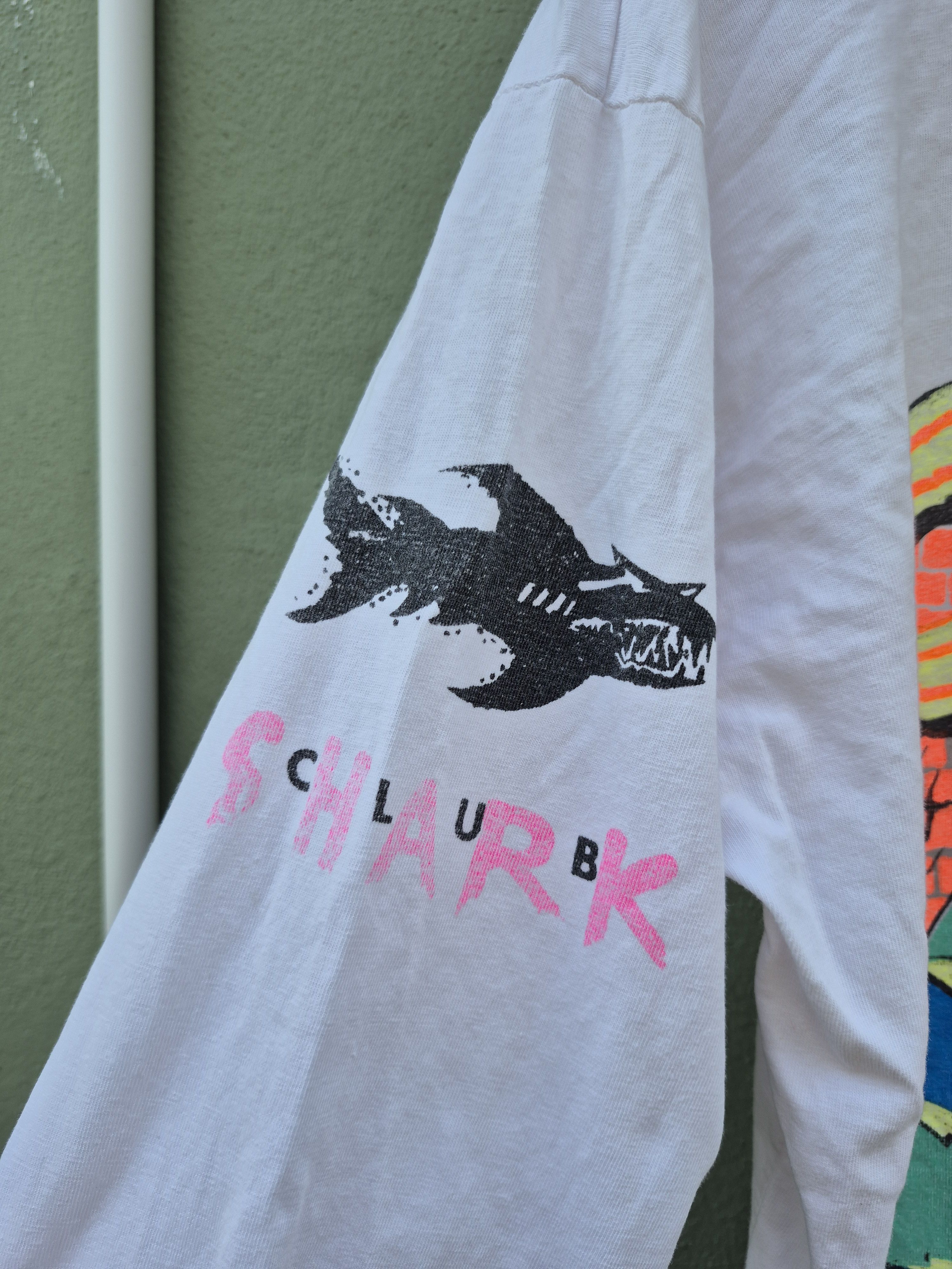 Vintage 🔥Vintage 90s Shark Club Surf Skate Tees Size US M / EU 48-50 / 2 - 6 Thumbnail