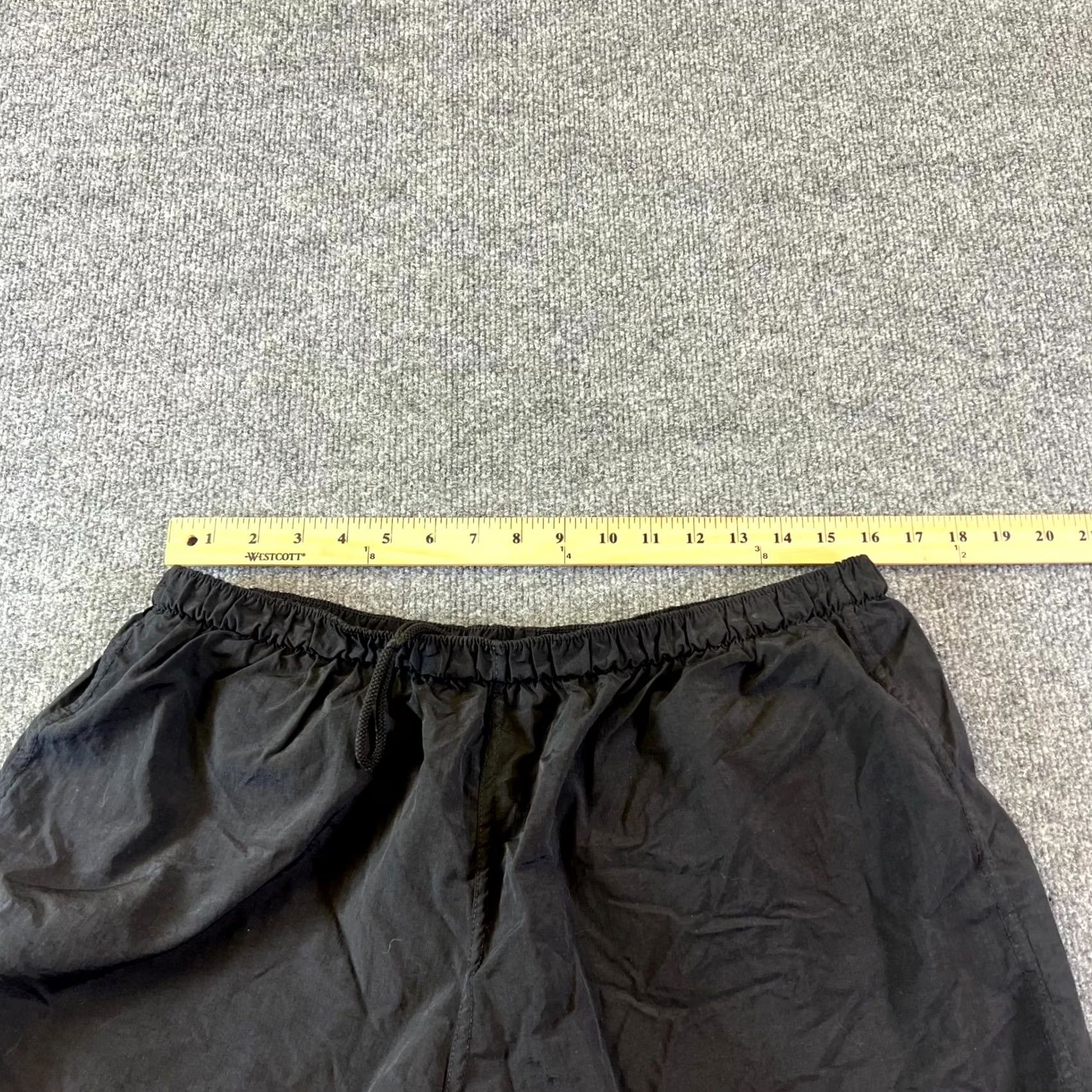 Vintage US Army 2XL Trunks Shorts Men Black Drawstring Athletic Casual 5 Inseam Nylon Logo Size US 39 - 3 Thumbnail